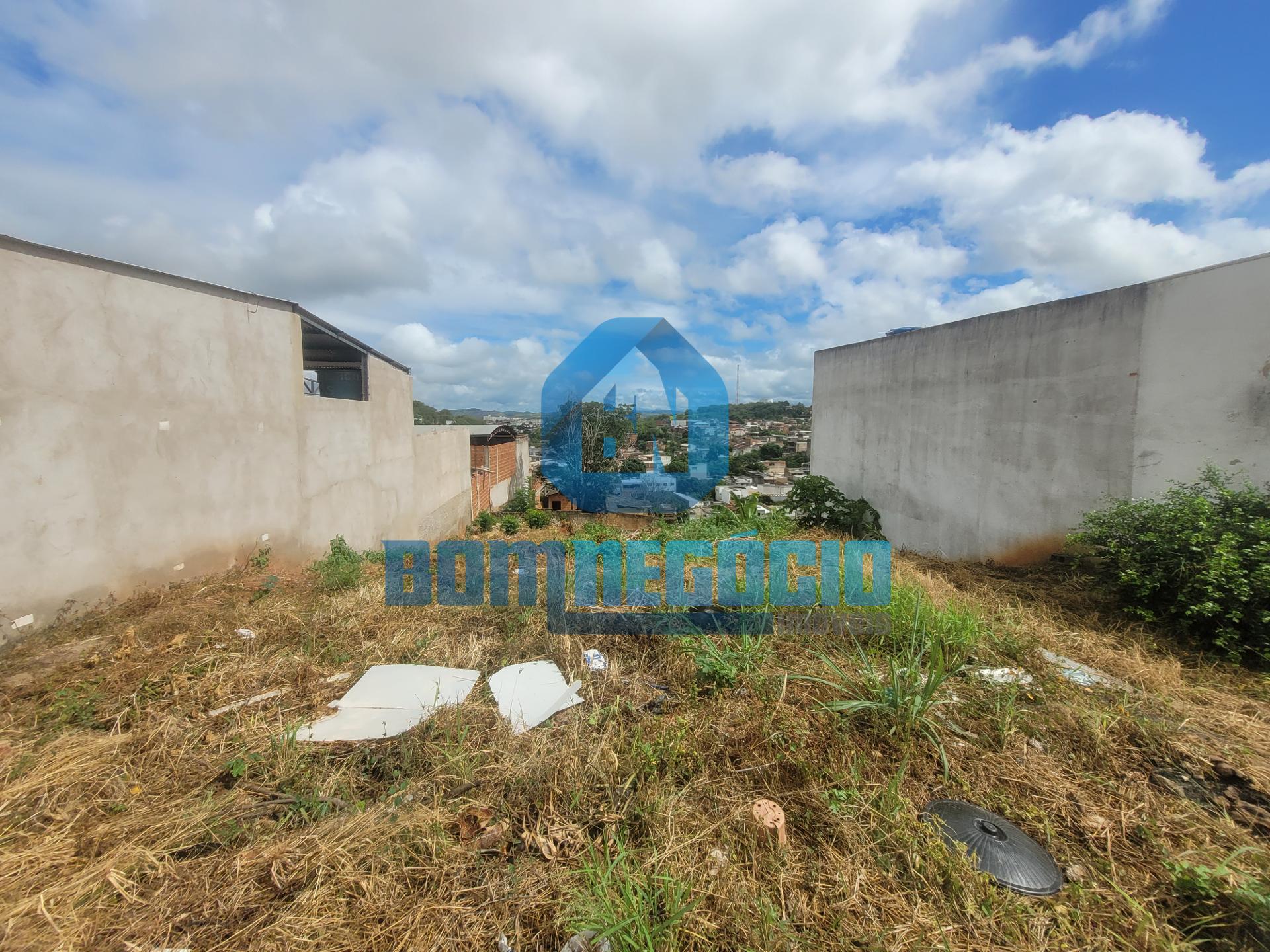 Lote à venda com ótima topografia e documentado, NO BAIRRO AZT...