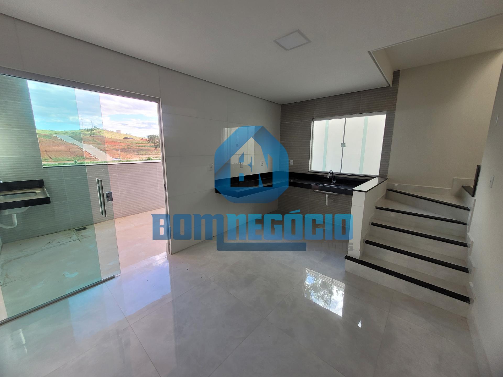 Casa com 3 quartos, 3 banheiros e área gourmet à venda, CASTAN...