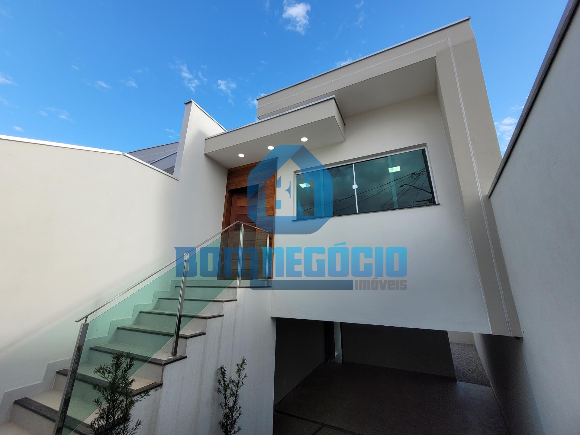 Casa com 3 quartos, 3 banheiros e área gourmet à venda, CASTAN...