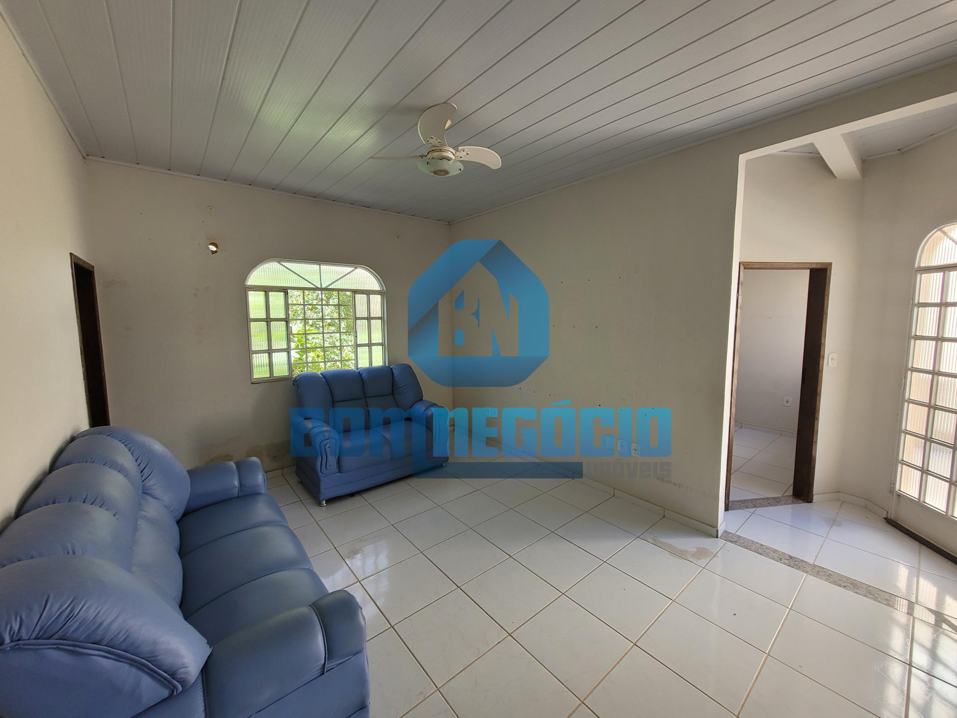 Casa EM LOTE INTEIRO com 3 dormitórios à venda, BAIRRO VILA BR...