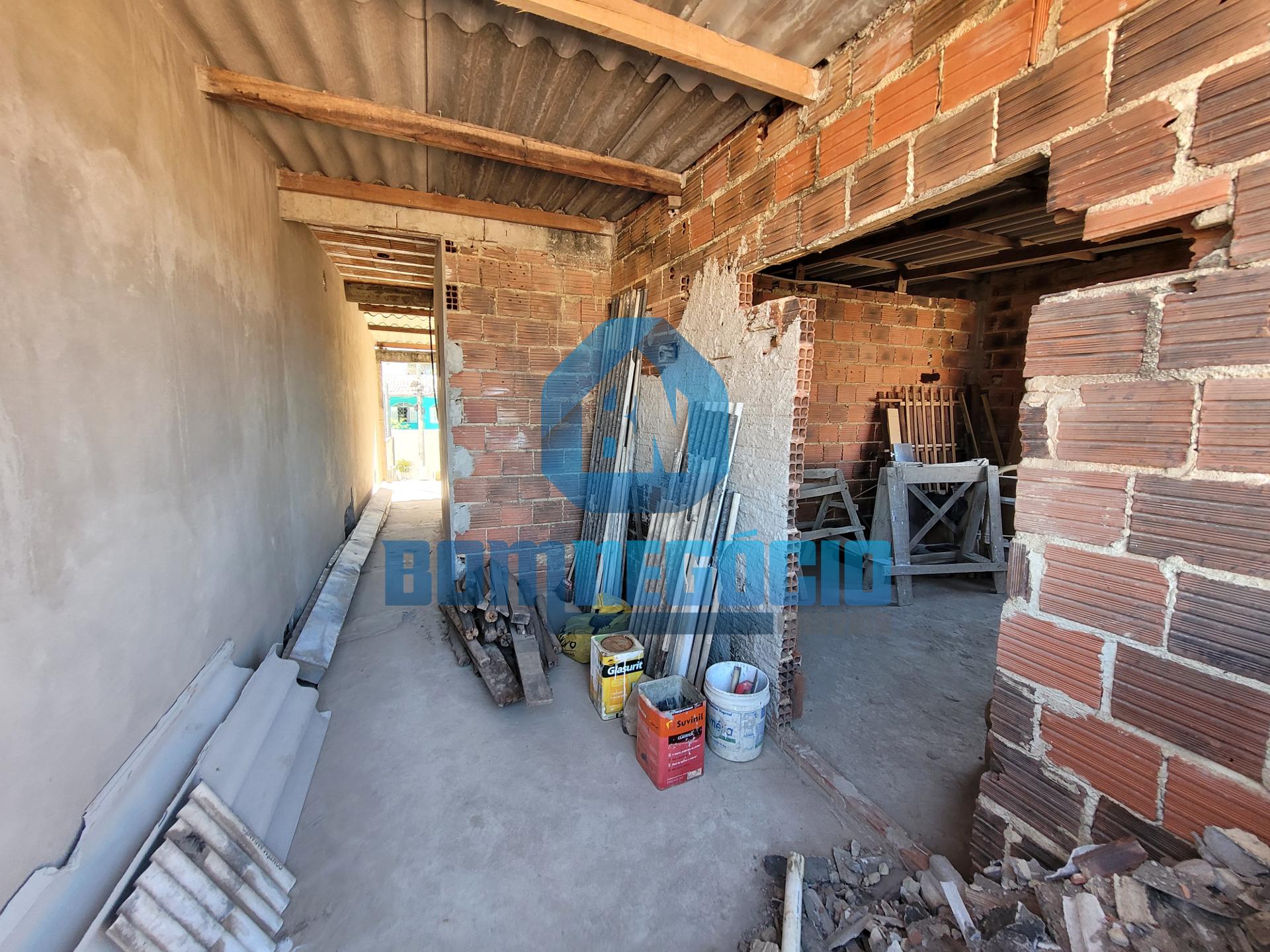Imóvel em lote inteiro com duas casas à venda, BAIRRO JARDIM P...