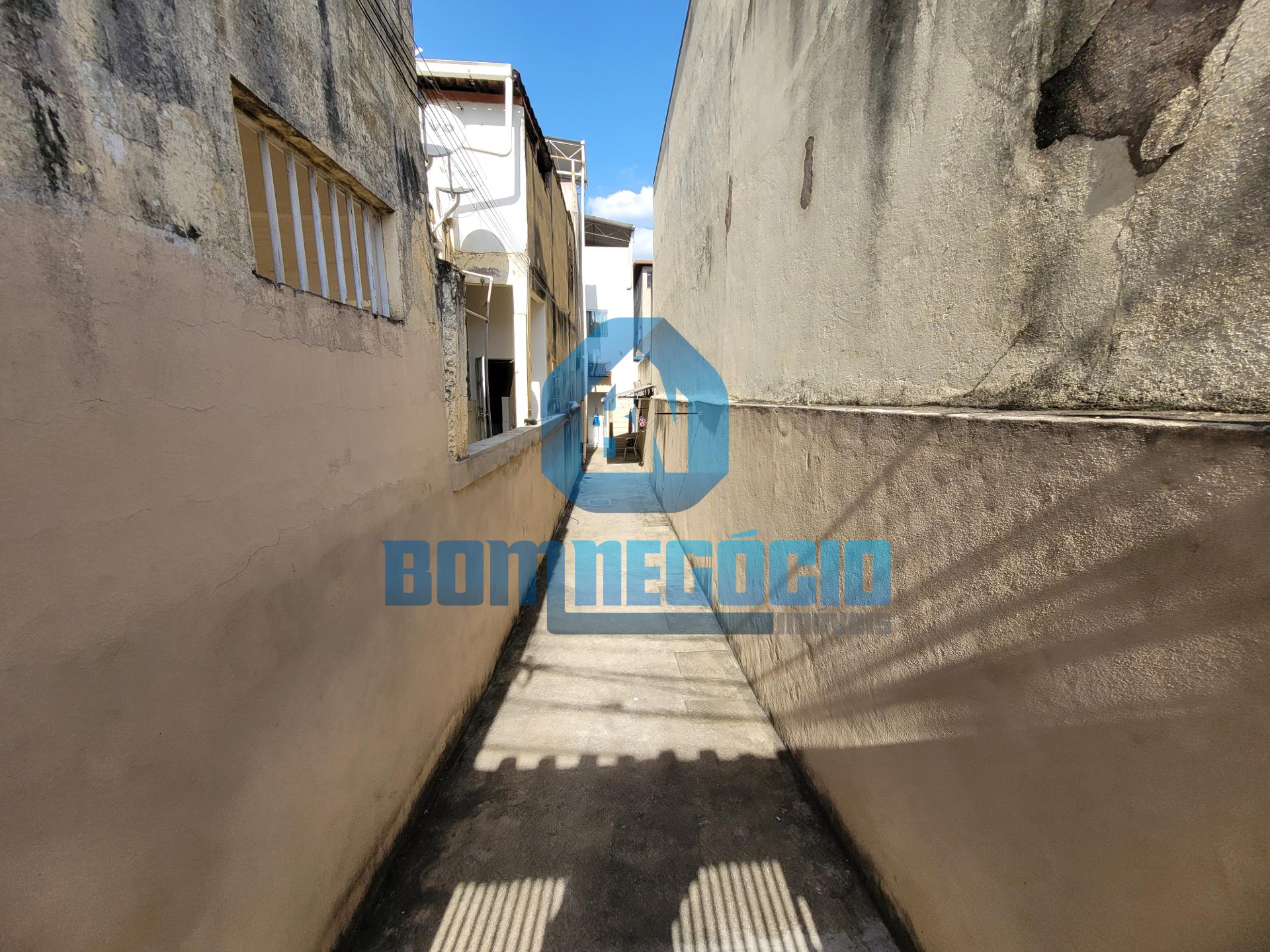 Imóvel com três moradias à venda, BAIRRO SANTA HELENA, GOVERNA...