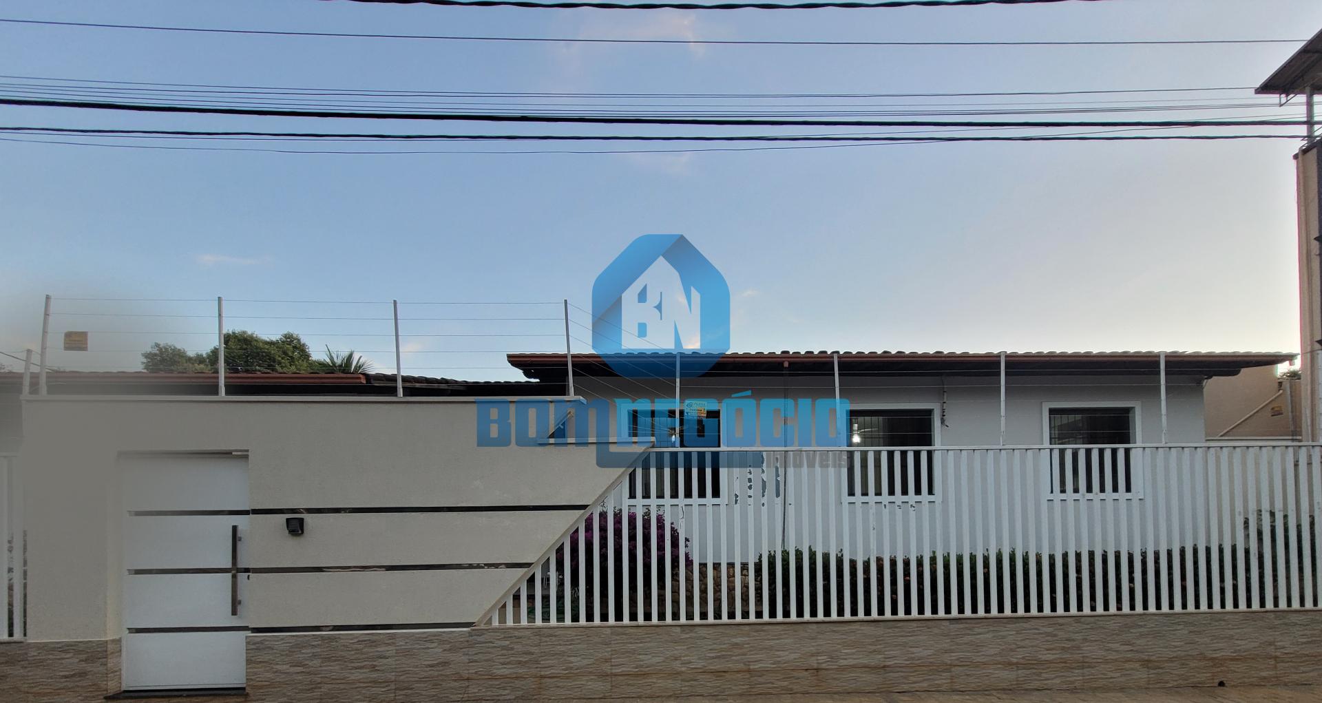 Casa luxuosa com 5 dormitórios e piscina à venda, BAIRRO ILHA ...