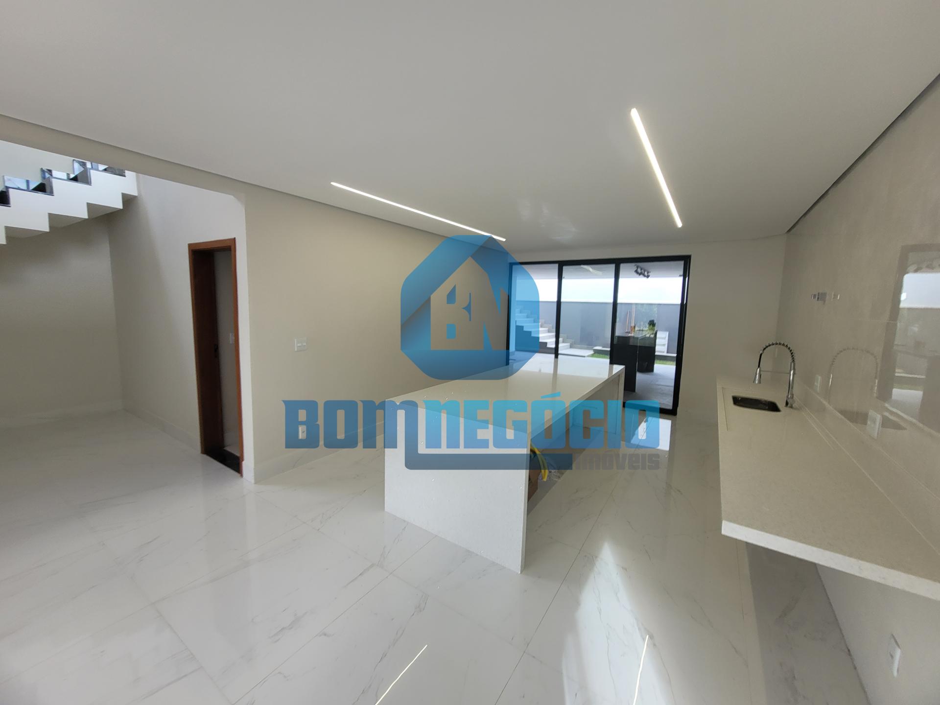 Casa de Luxo com 4 dormitórios à venda, ALPHAVILLE, GOVERNADOR...