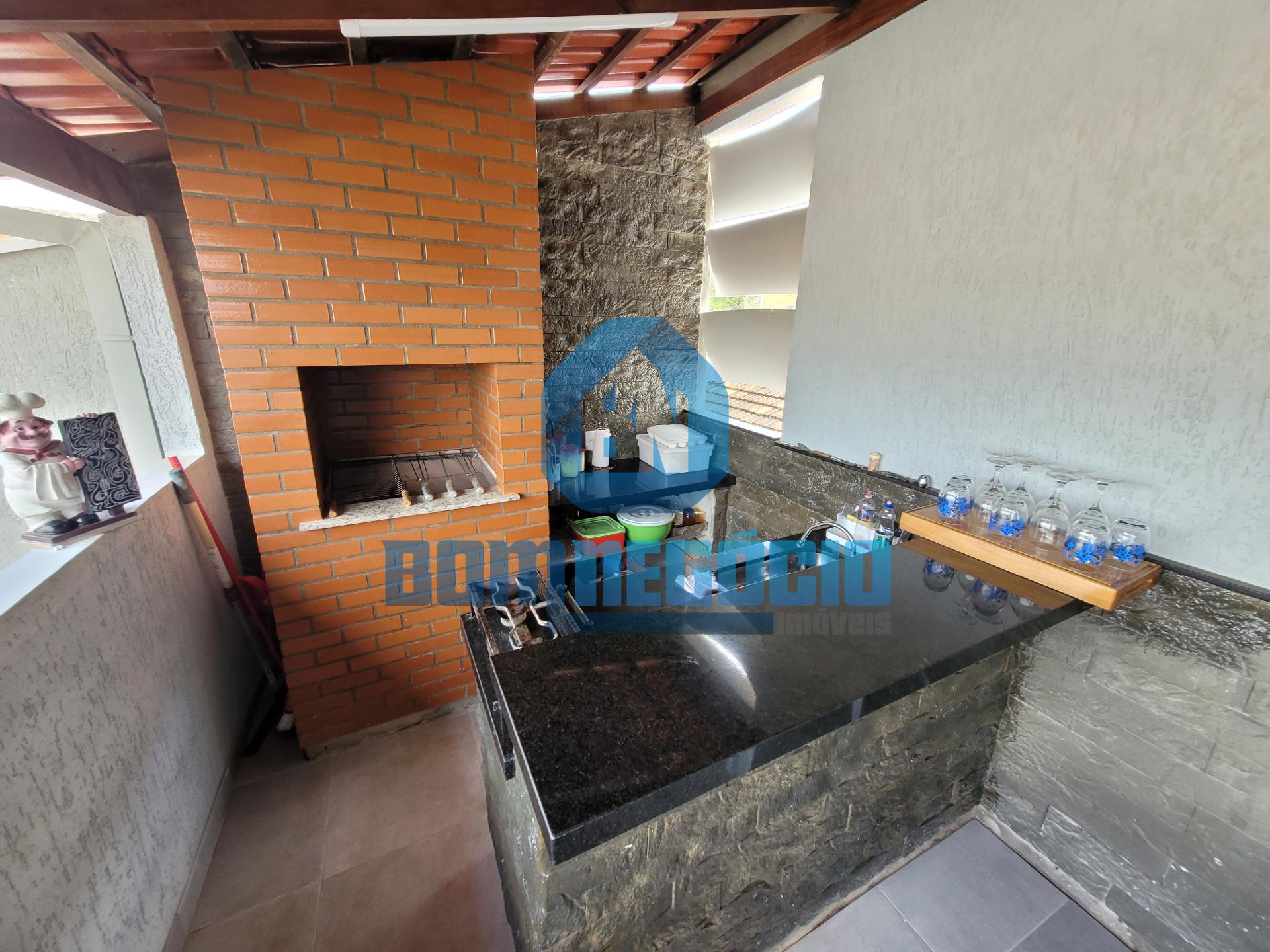 Casa em lote individual com 3 dormitórios à venda, BAIRRO SIR,...