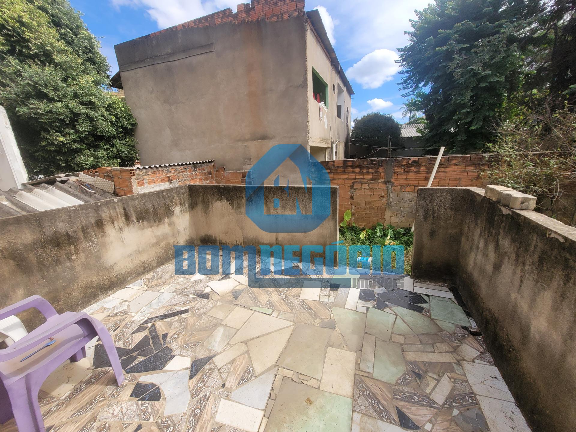 Imóvel de lote inteiro com duas moradias à venda, BAIRRO SANTA...