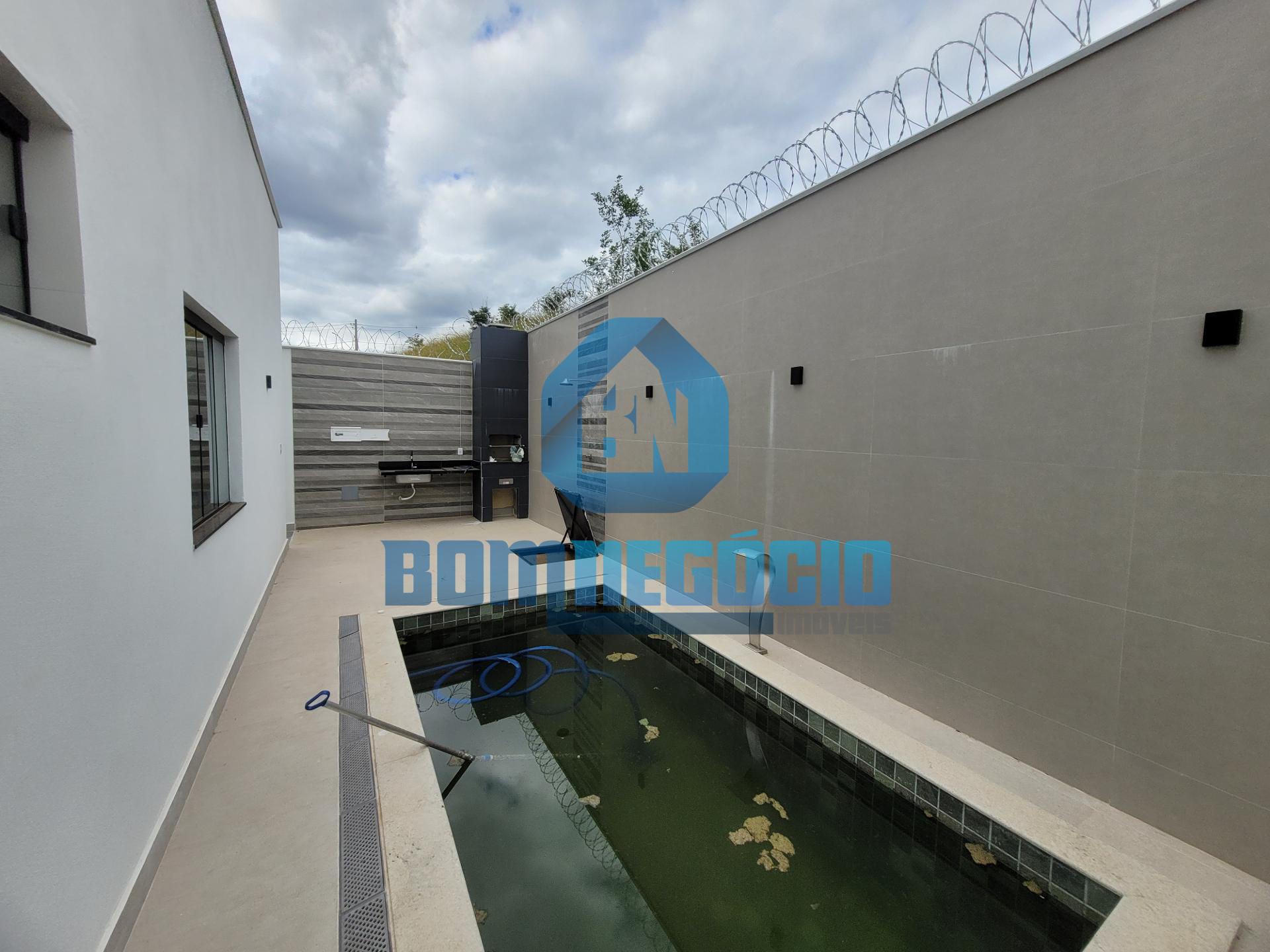 Casa com 4 quartos e área gourmet com piscina à venda, MORADA ...