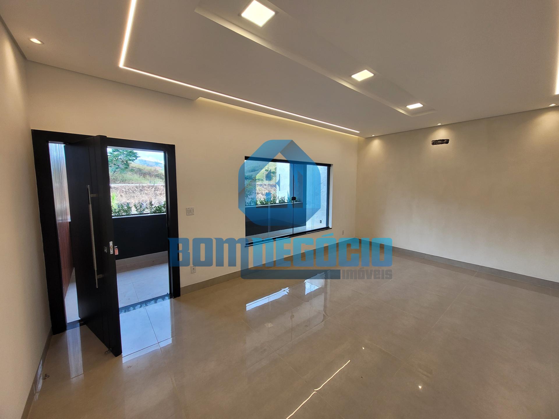 Casa com 4 quartos e área gourmet com piscina à venda, MORADA ...