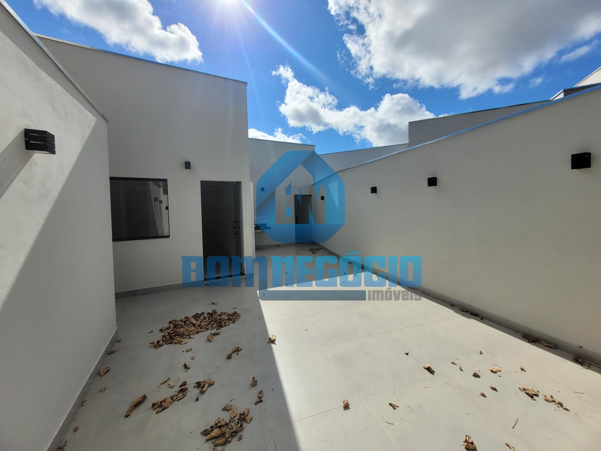 Casa com 3 dormitórios e área gourmet à venda, BELO MONTE  VAL...