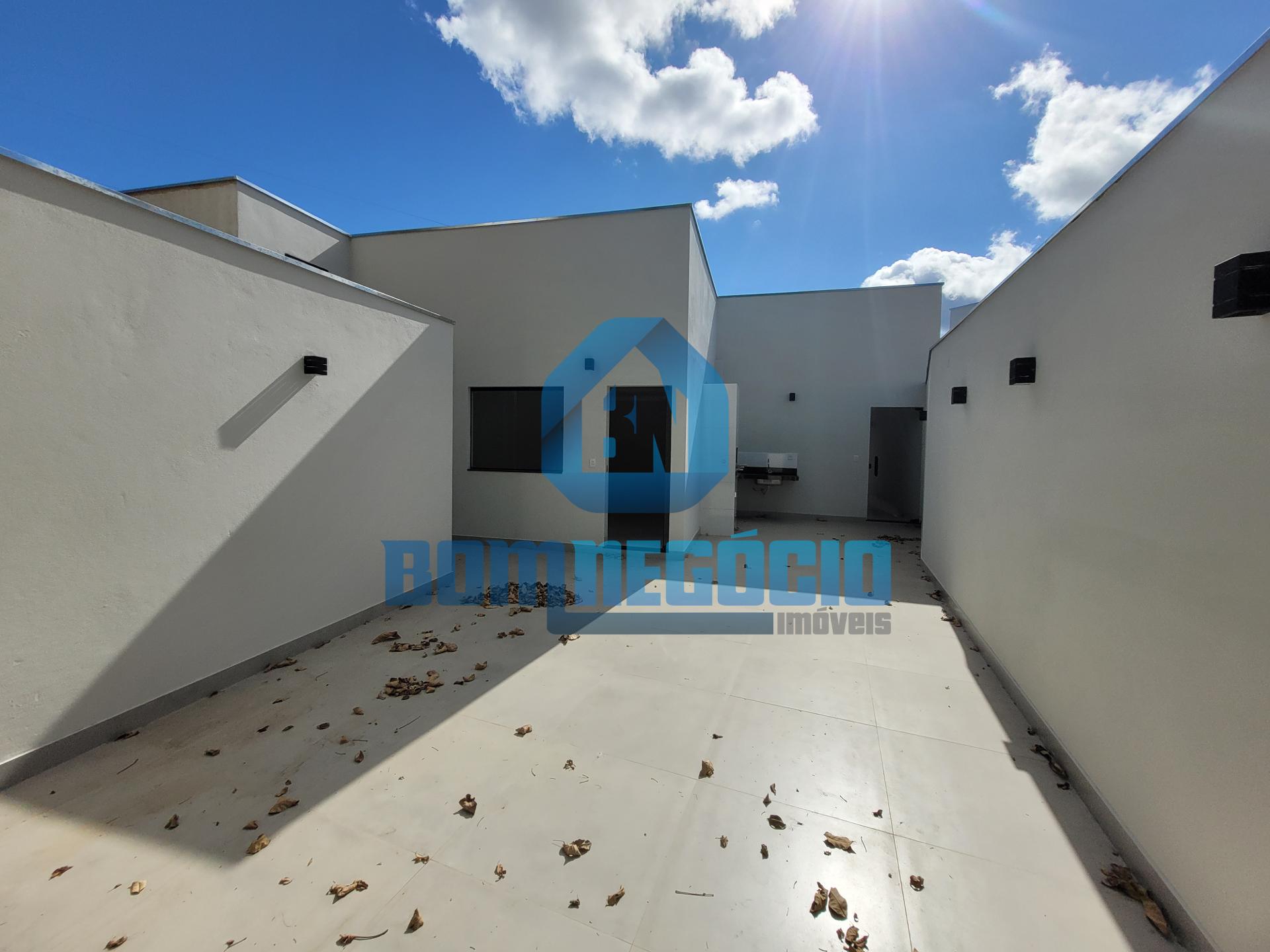 Casa com 3 dormitórios e área gourmet à venda, BELO MONTE  VAL...