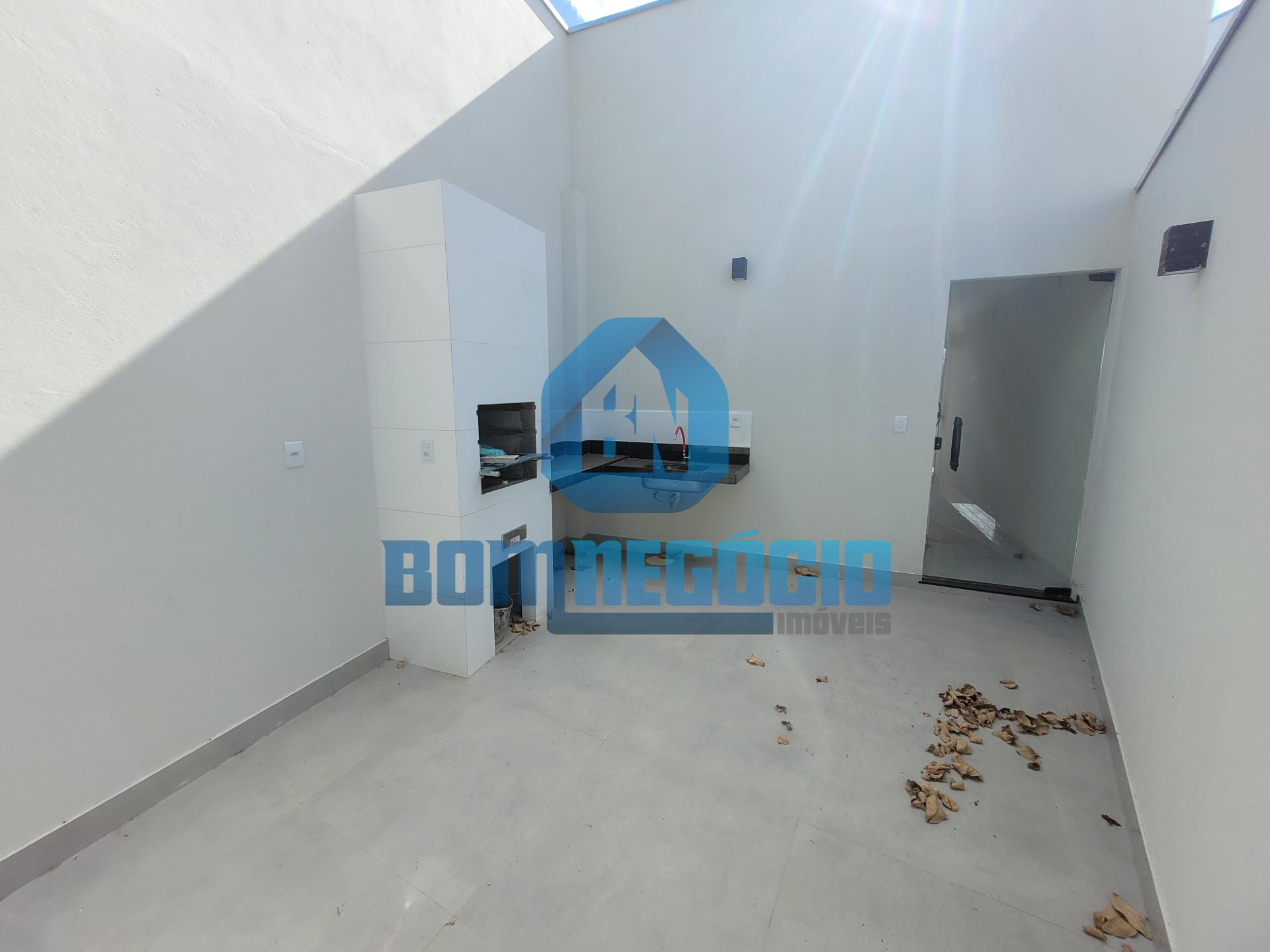 Casa com 3 dormitórios e área gourmet à venda, BELO MONTE  VAL...