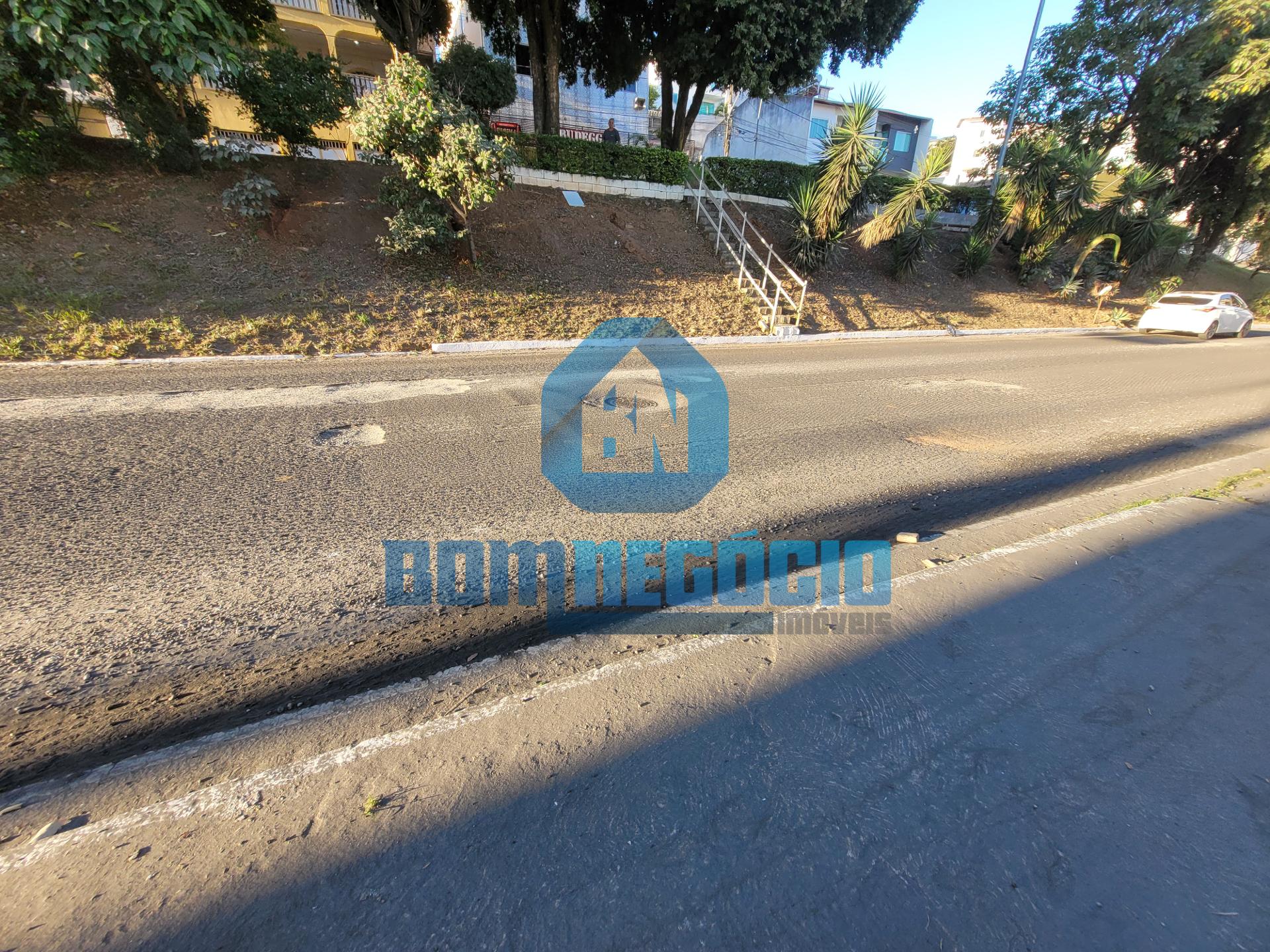 Lote com ótima topografia e localização estratégica à venda, G...