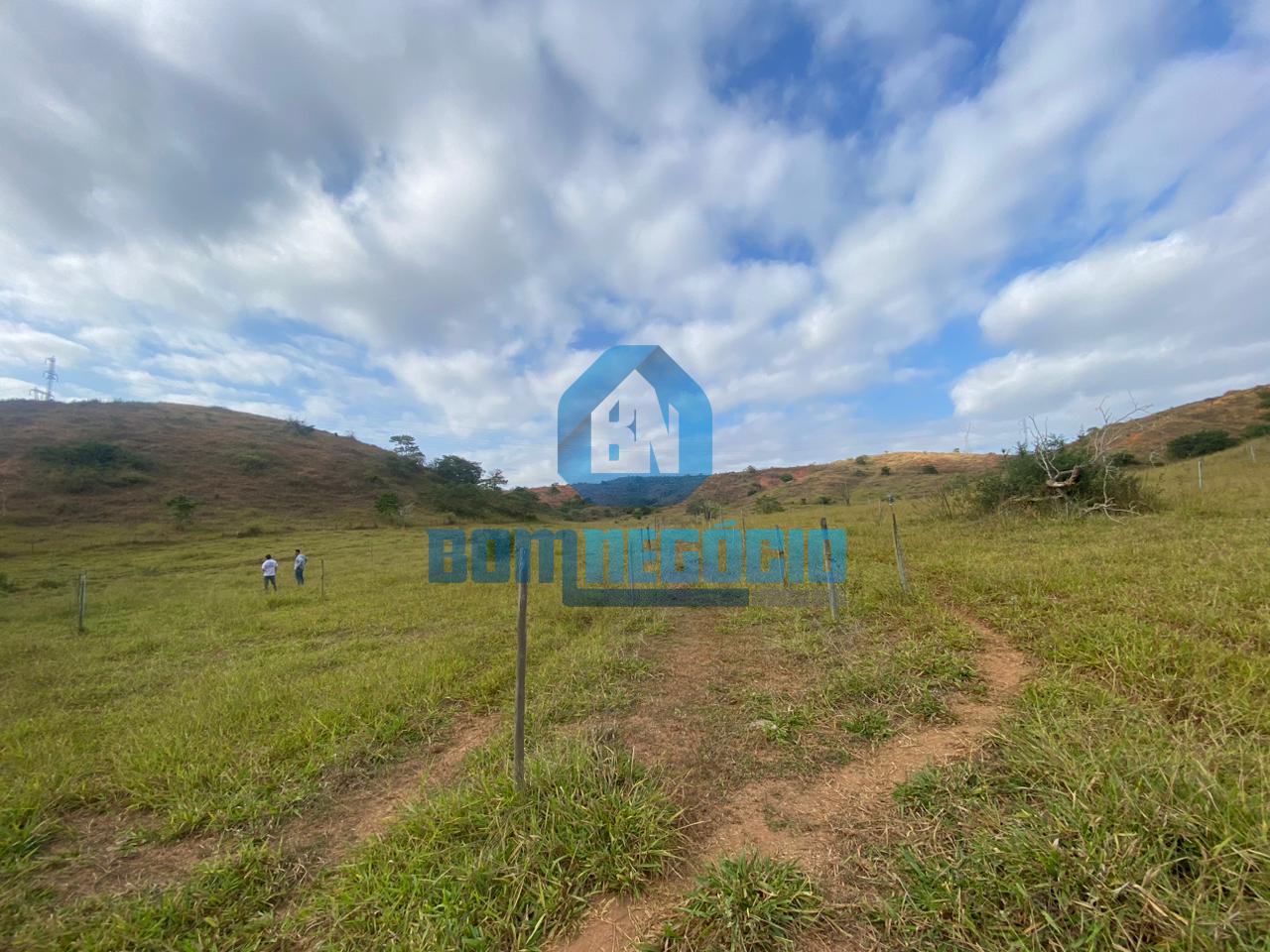 Sítio com 11 alqueires à venda, Zona Rural, Governador Valadar...