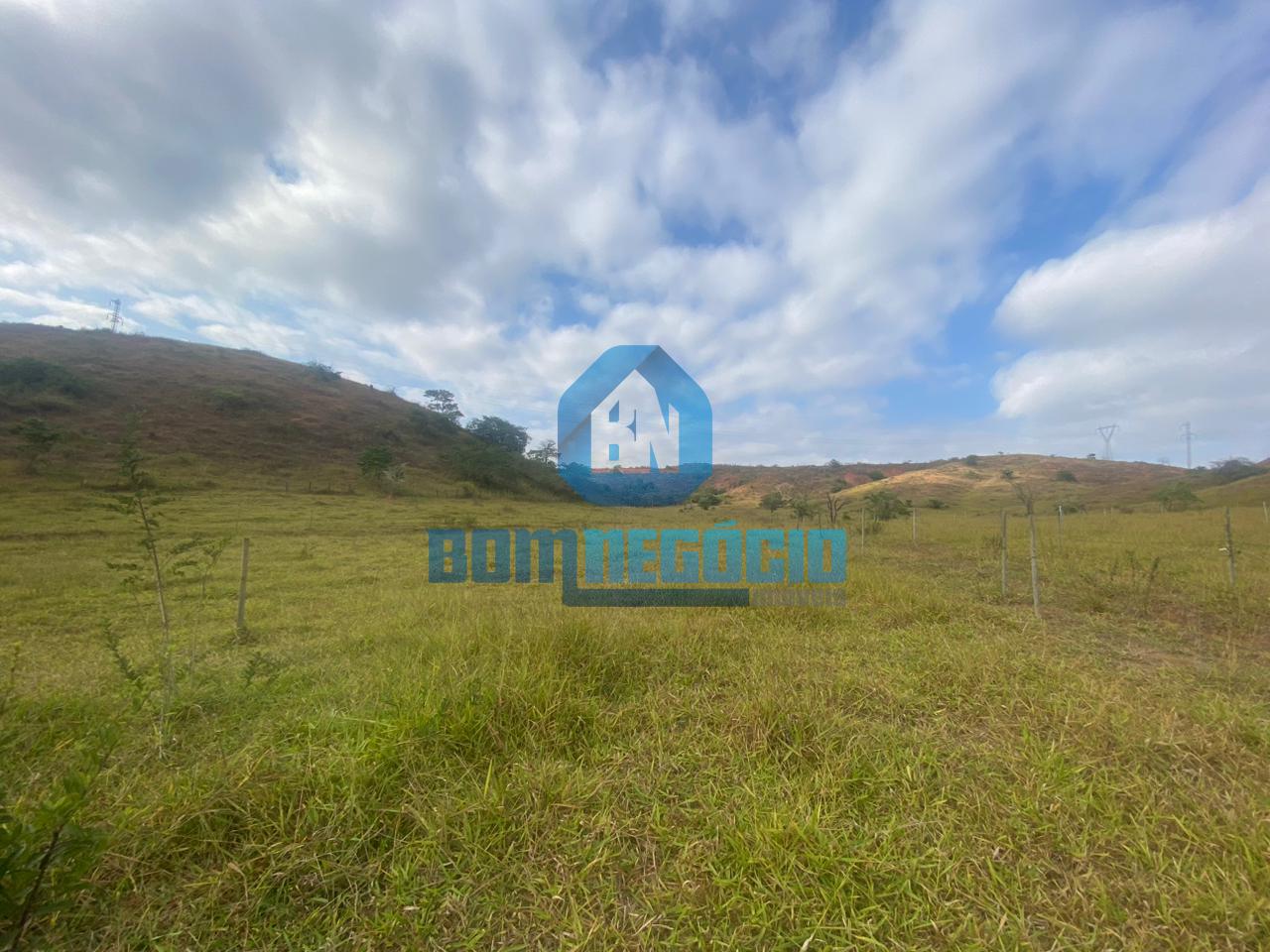 Sítio com 11 alqueires à venda, Zona Rural, Governador Valadar...