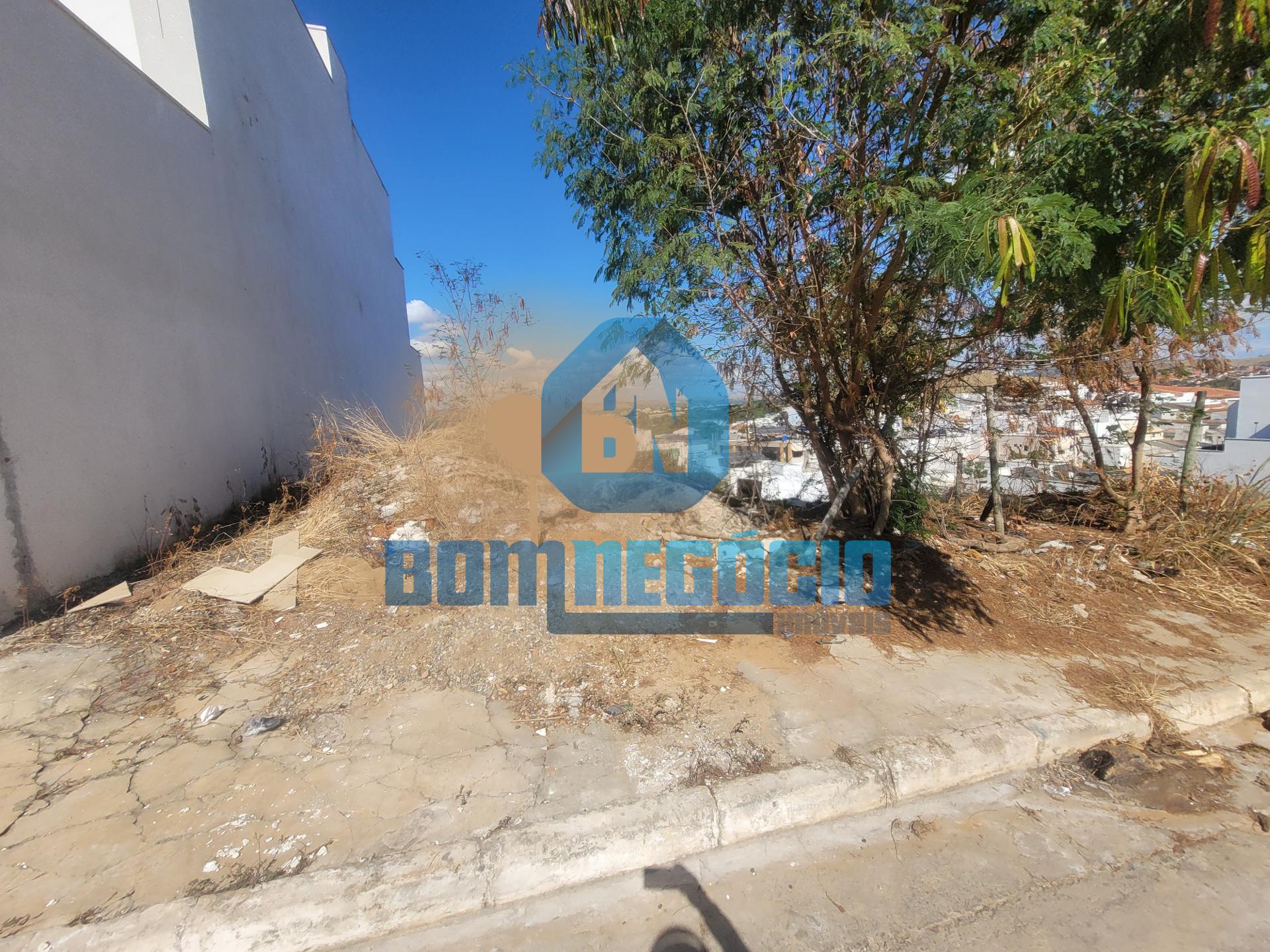 Lote documentado e bem localizado à venda, BAIRRO Parque Olímp...