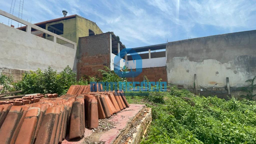 Lote com 300m  à venda, VILA RICA, GOVERNADOR VALADARES - MG