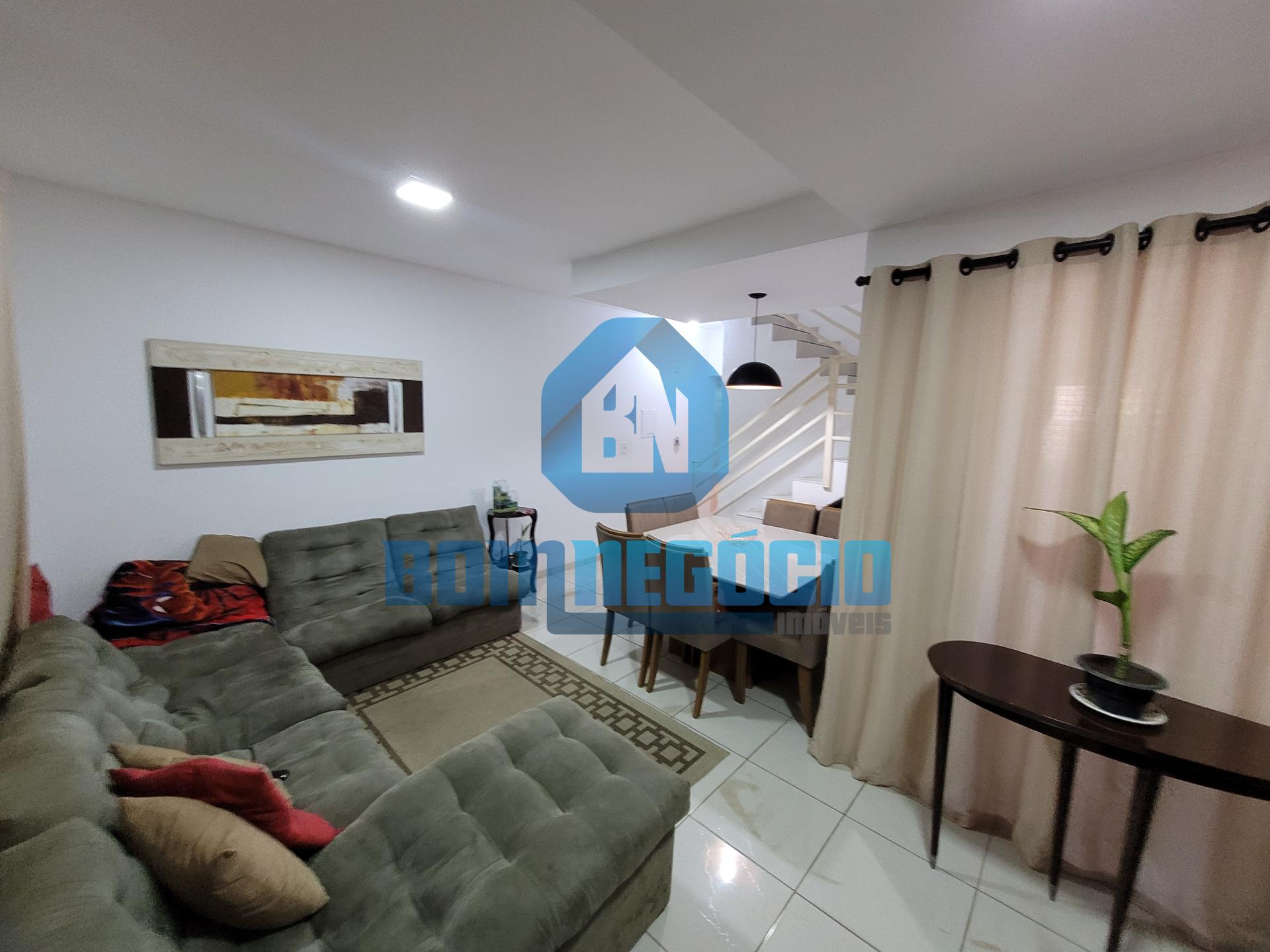 Casa com 3 dormitórios sendo 1 suíte à venda, CARAVELAS, GOV V...
