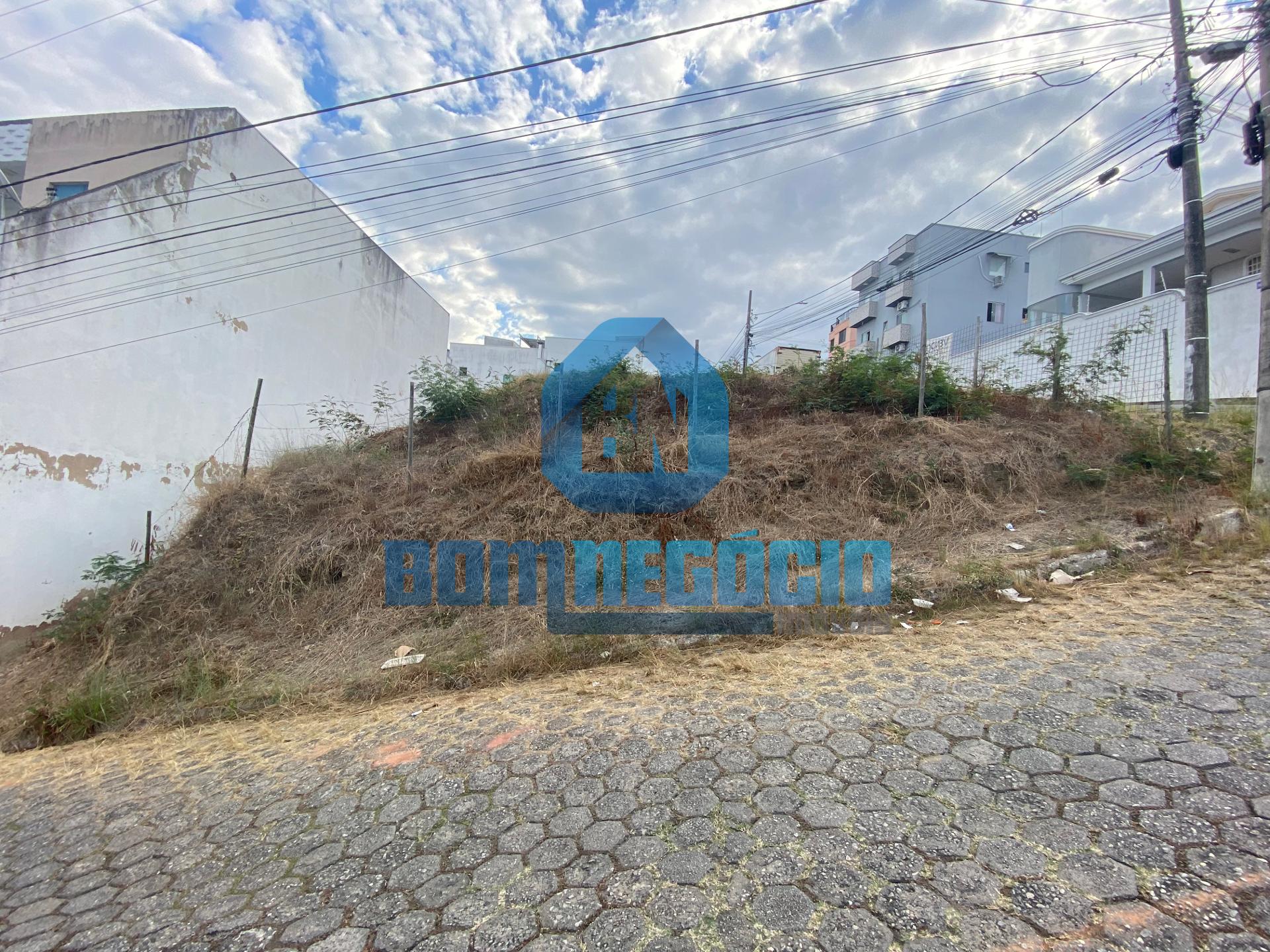 Lote à venda com 345m  sendo 16mx21m, GRÃ-DUQUESA, GOVERNADOR ...