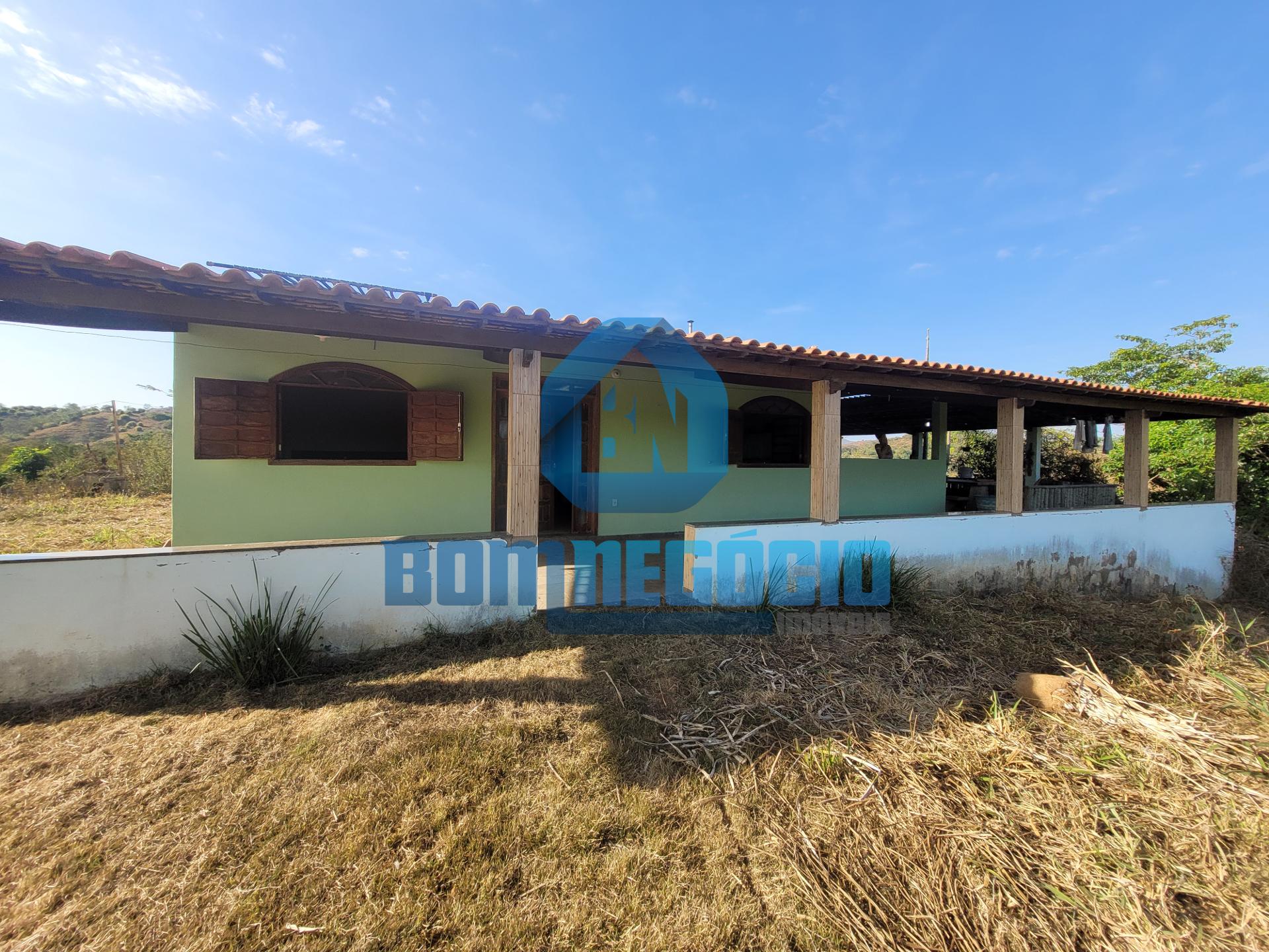 Sítio com 5 alqueires, casa sede e riacho à venda, Chonin De C...