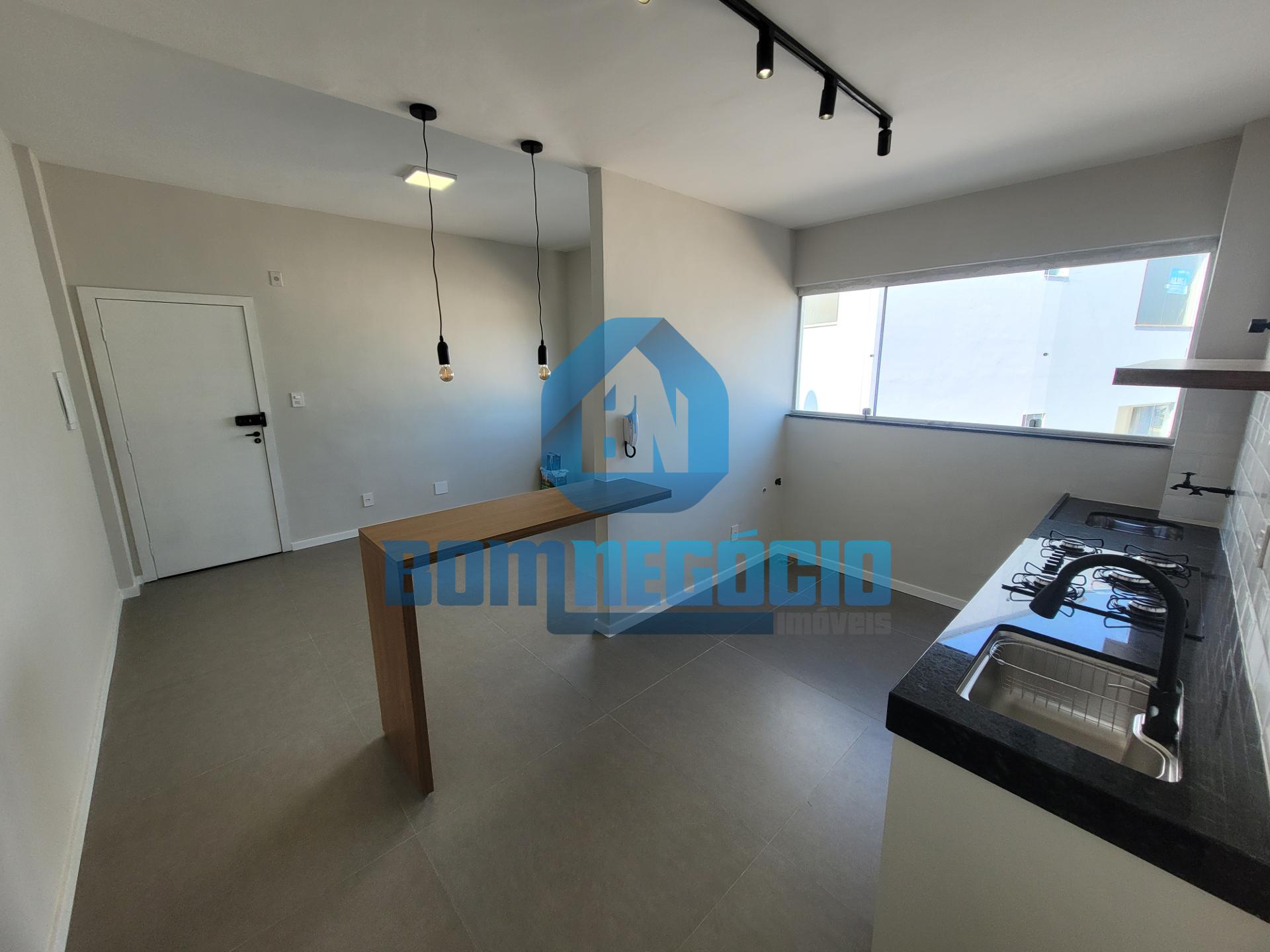 Apartamento com 2 dormitórios e acabamento fino à venda, SANTO...