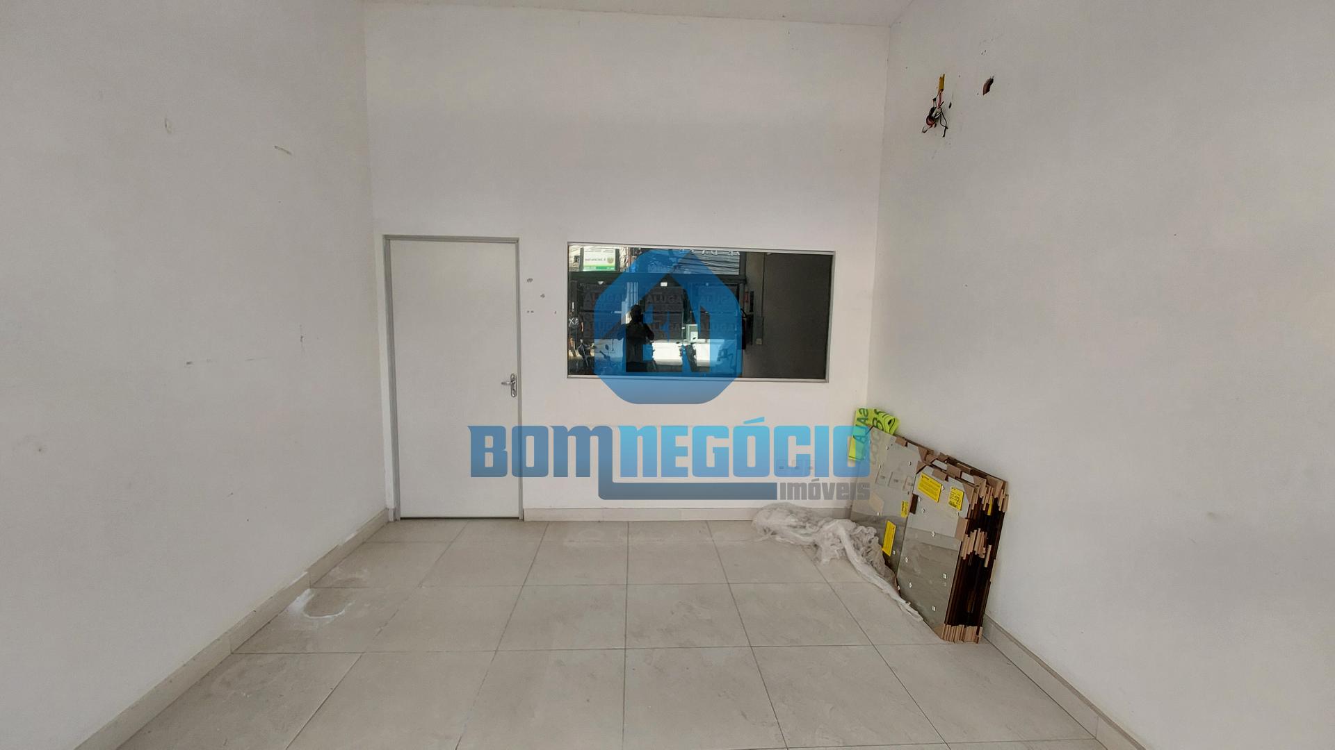 LOJA COMERCIAL  PARA LOCAÇÃO NO CENTRO DE  GOVERNADOR VALADARE...