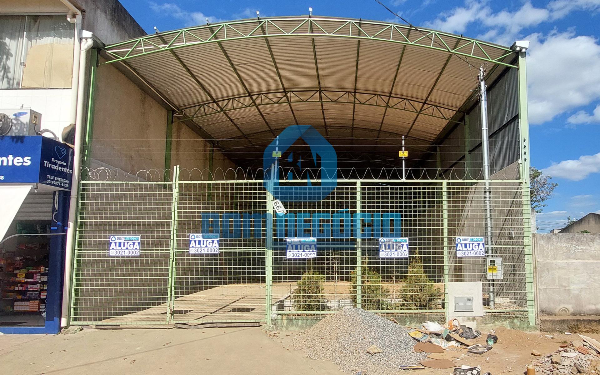 GALPÃP PARA LOCAÇÃO COM 200 M , TIRADENTES, GOVERNADOR VALADAR...