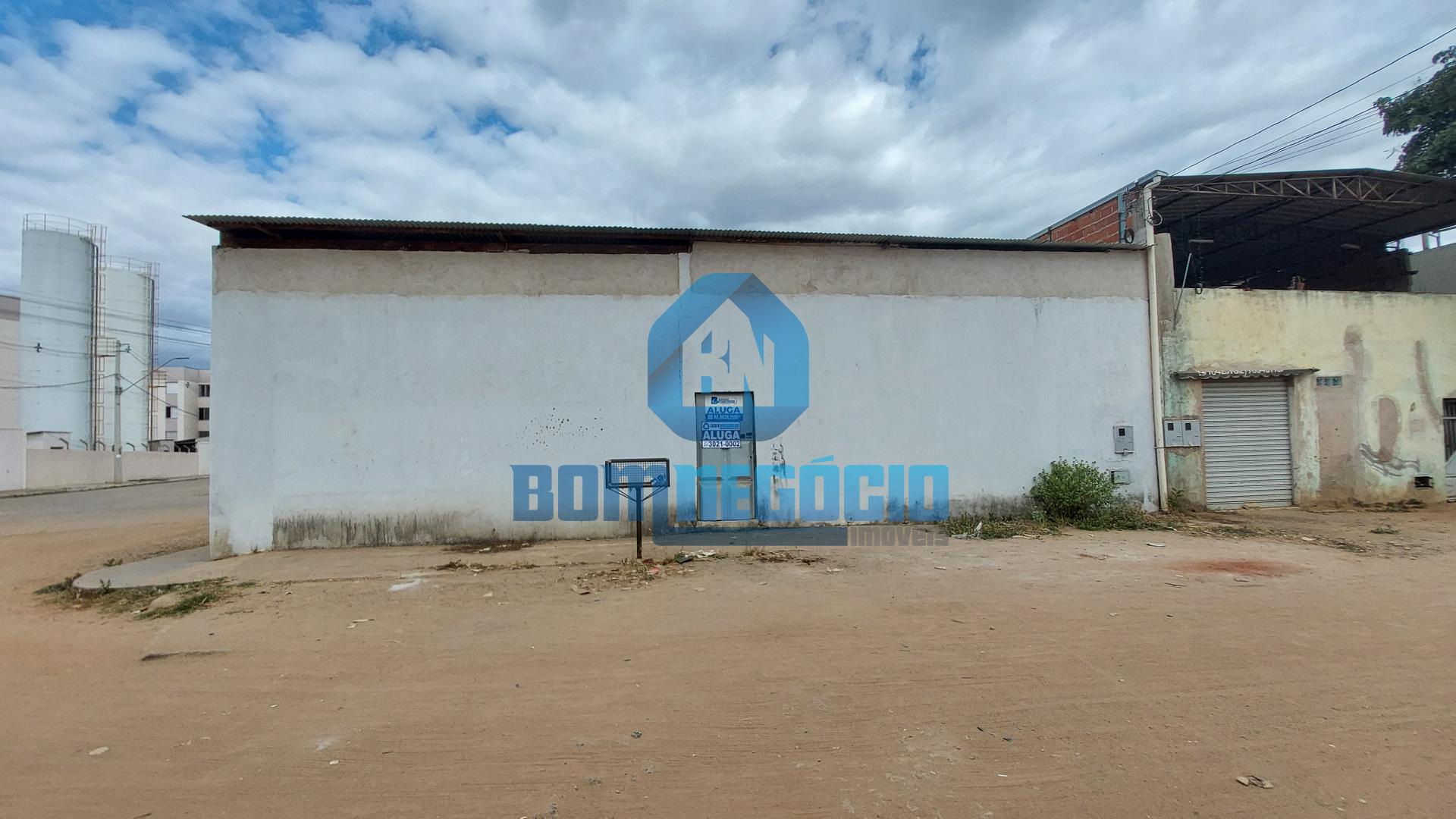 GALPÃO DISPONÍVEL PARA ALUGAR NO BAIRRO VILA DOS MONTES