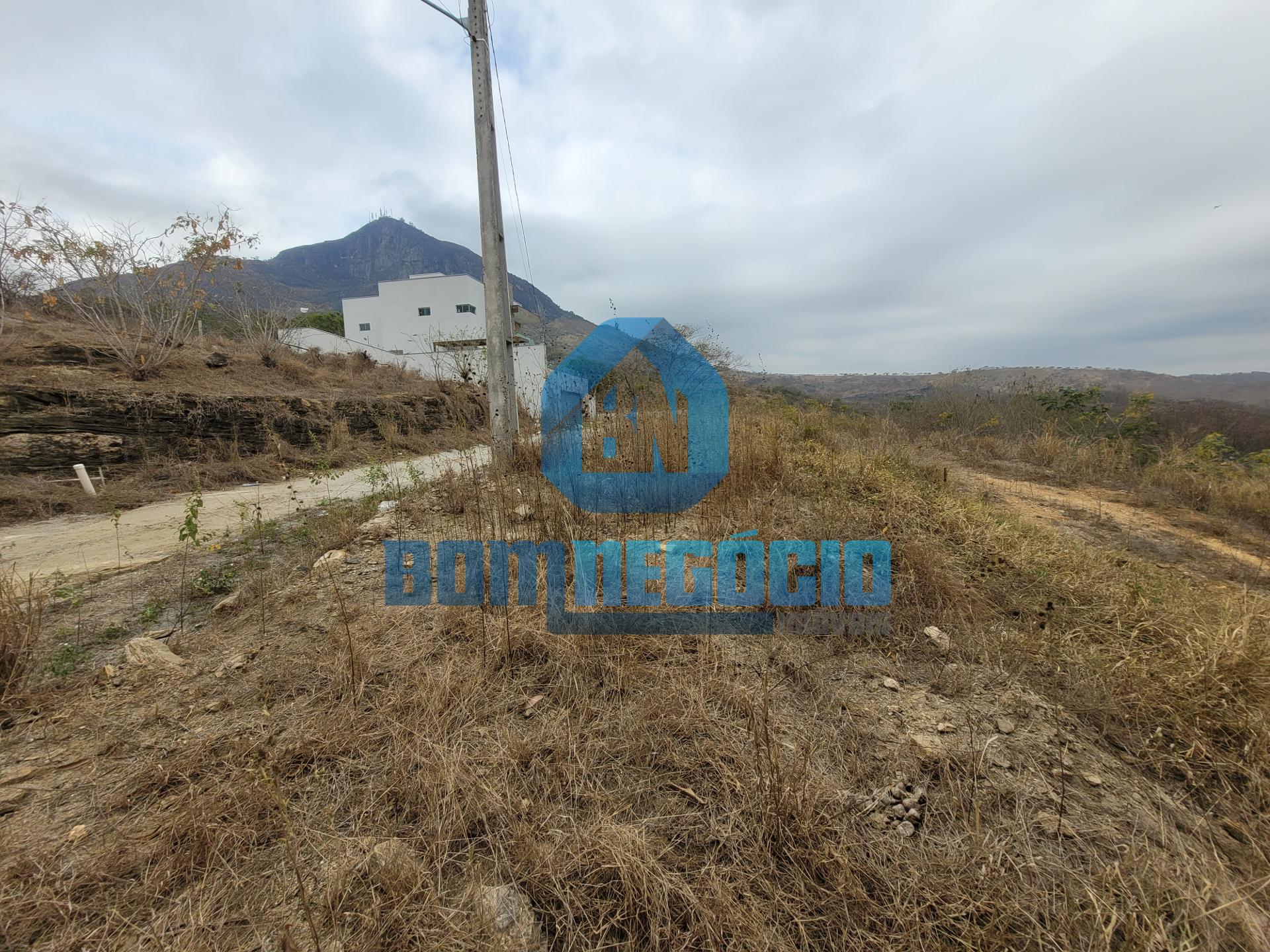 Lote à venda no Condomínio Mirante da Rocha, BAIRRO VILA PARQU...