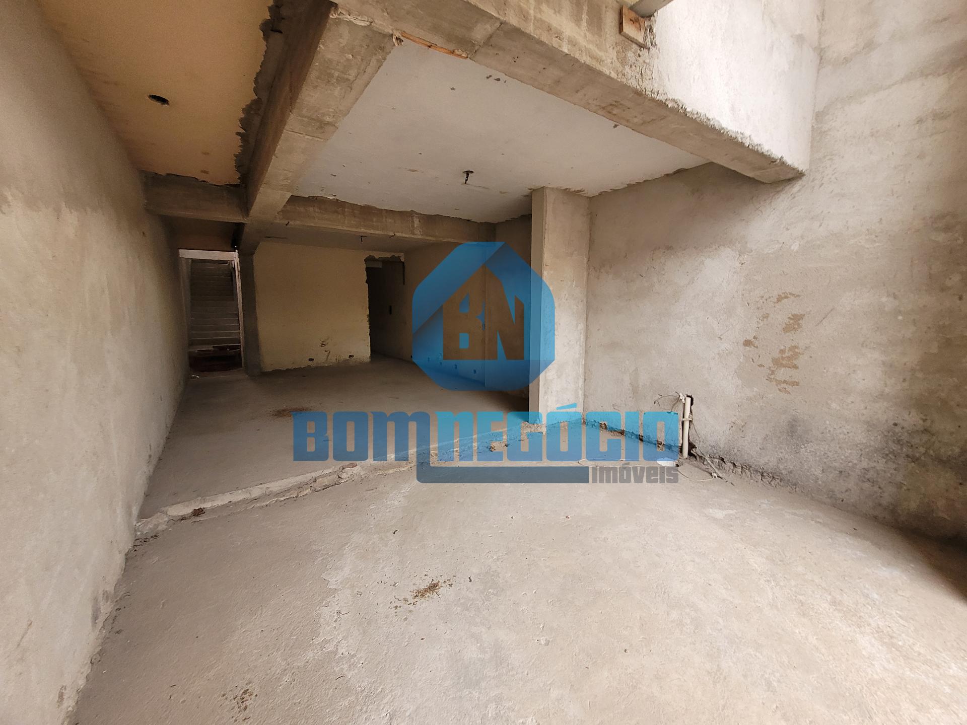 Casa em construção à venda com 3 quartos e 3 banheiros, SANTA ...