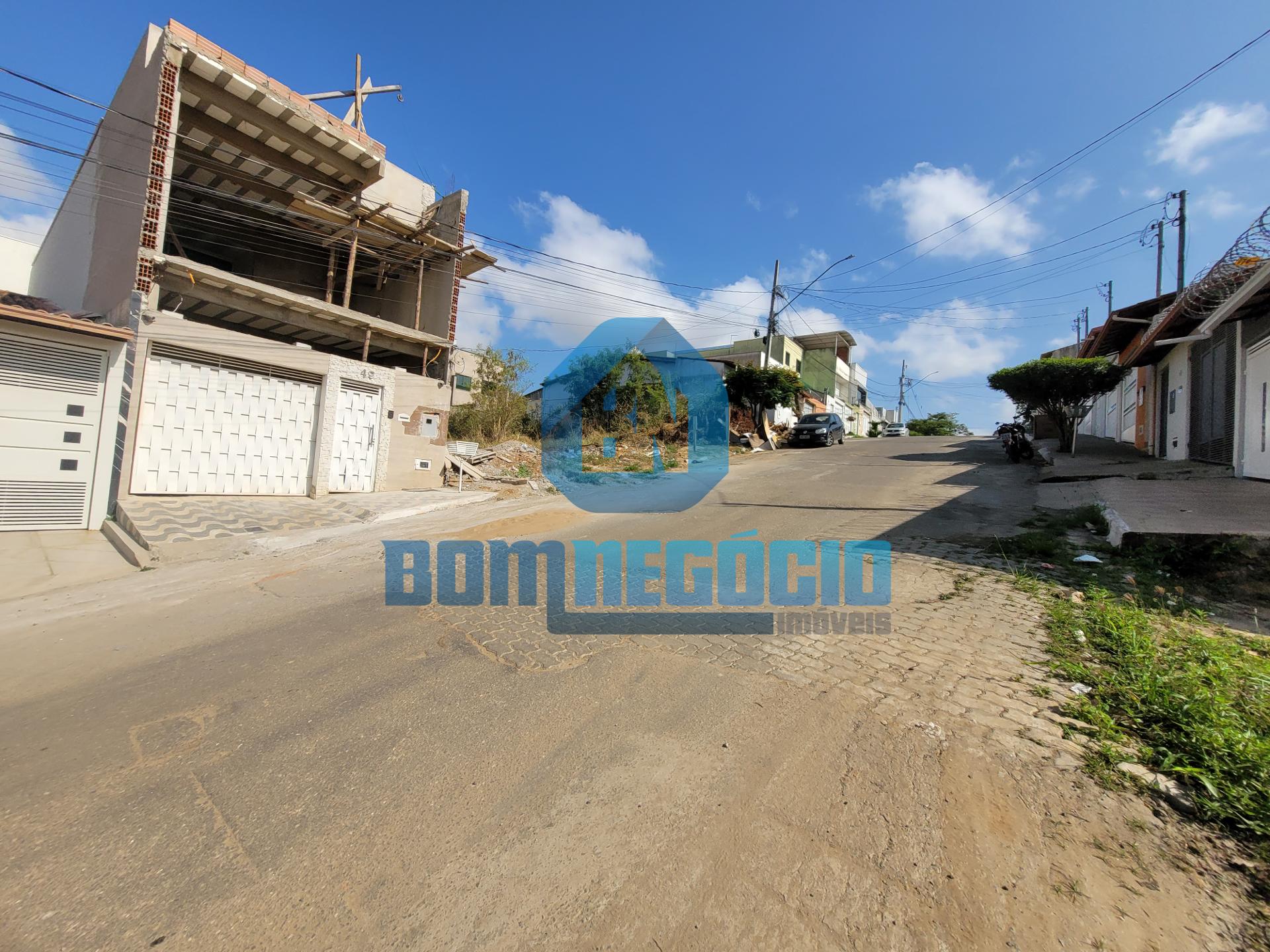 Lote 10 x 20 à venda, CASTANHEIRAS, GOVERNADOR VALADARES - MG