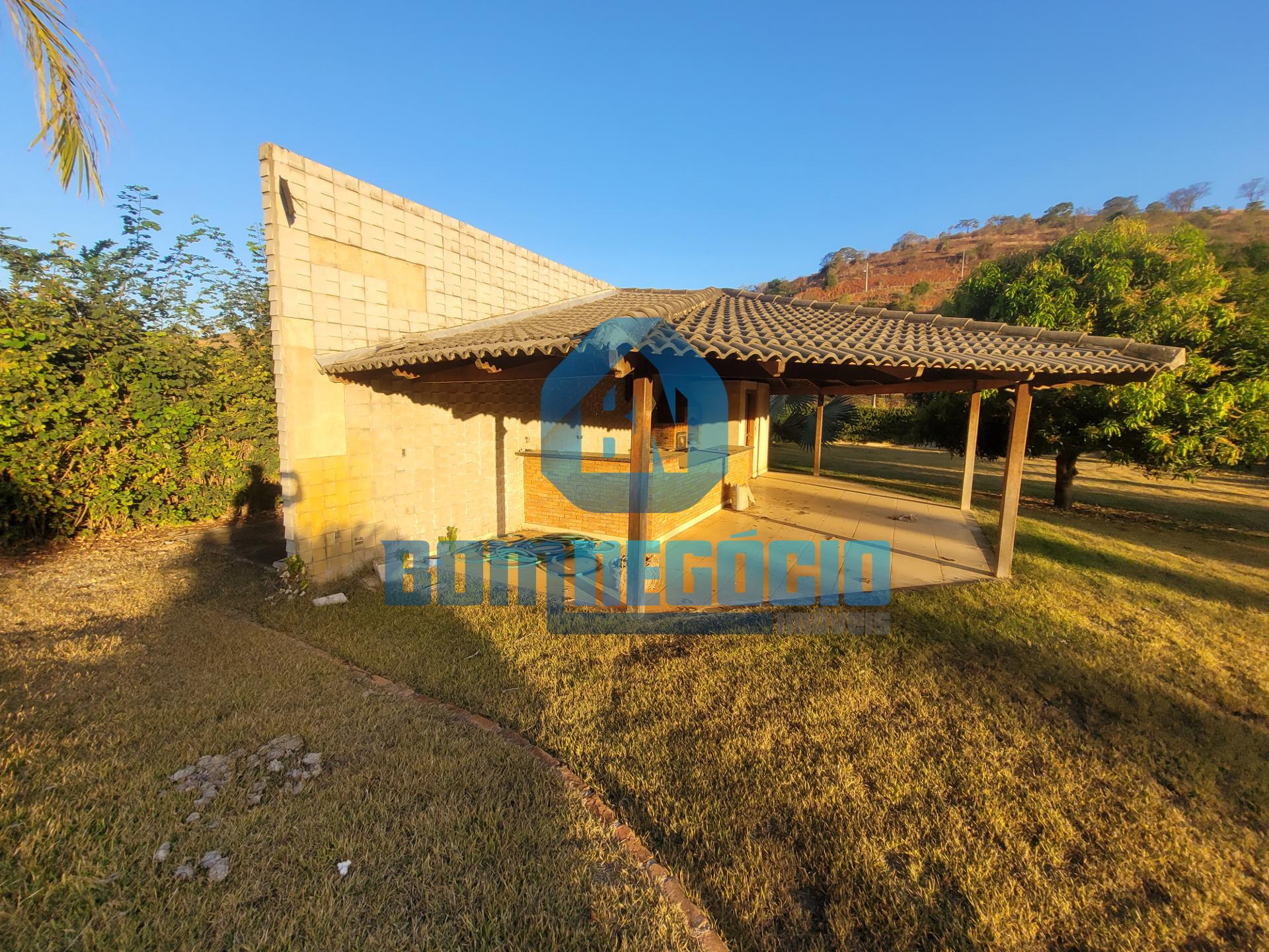 Chácara com área gourmet e piscina à venda, GOVERNADOR VALADAR...