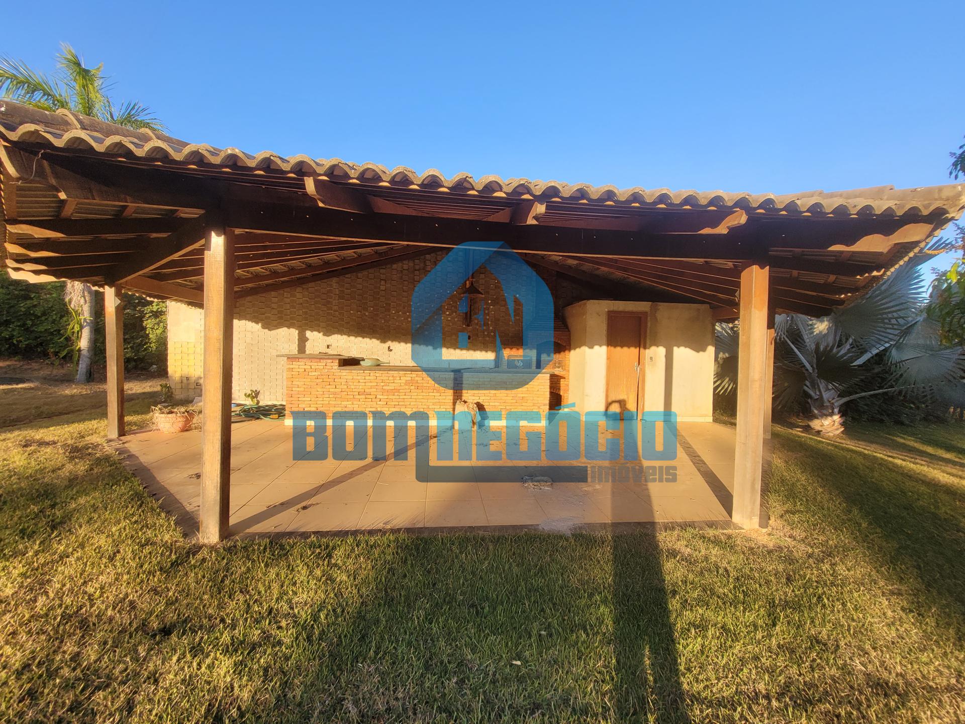 Chácara com área gourmet e piscina à venda, GOVERNADOR VALADAR...