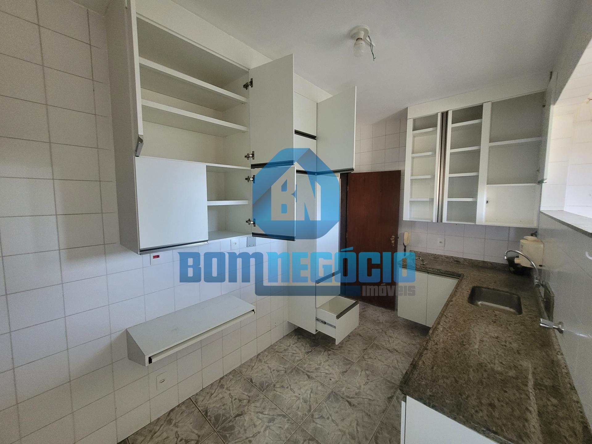 Apartamento com 4 dormitórios 3 banheiros e elevador à venda, ...