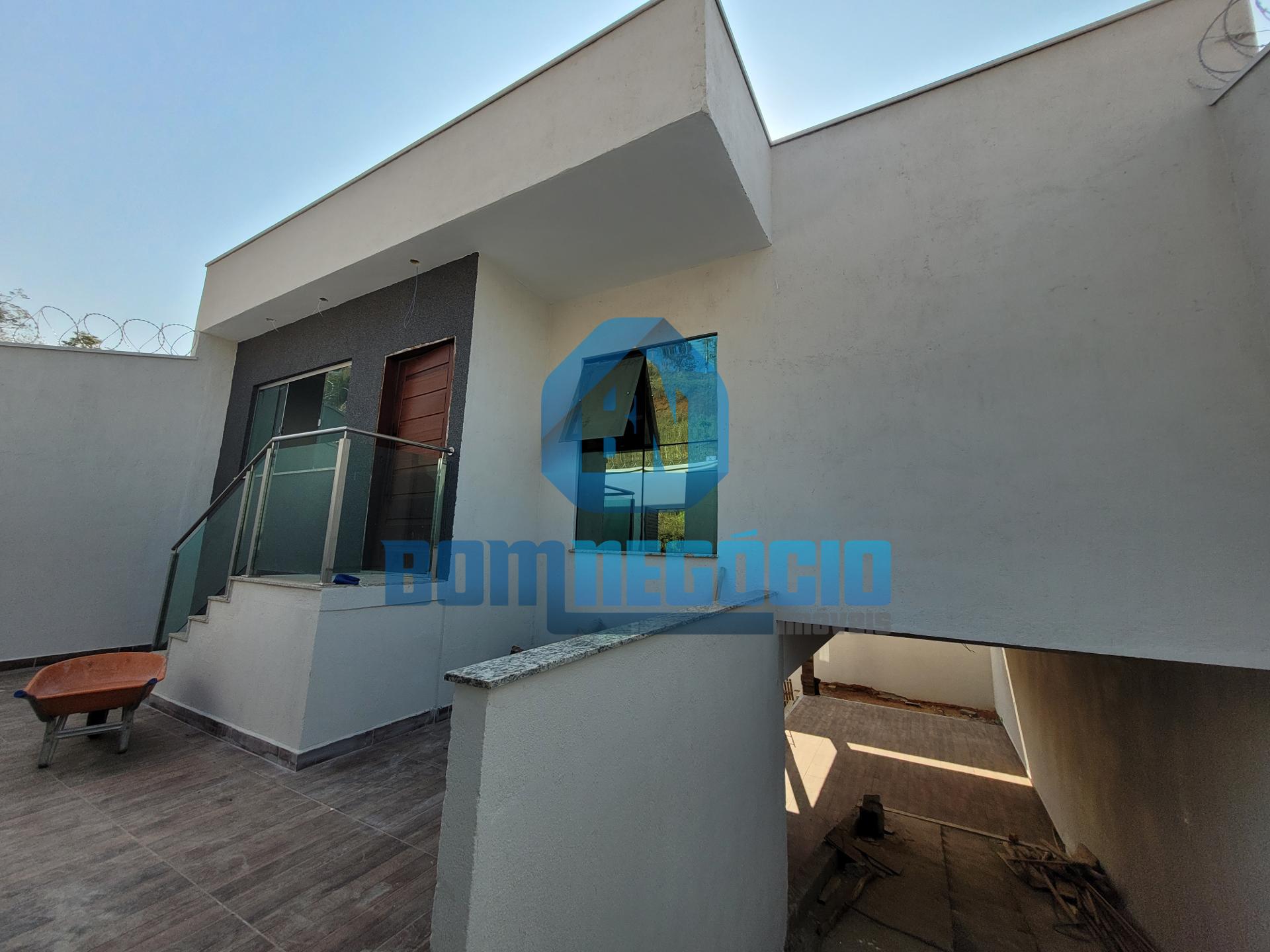 Casa com 3 quartos, 3 banheiros e área gourmet à venda, CASTAN...