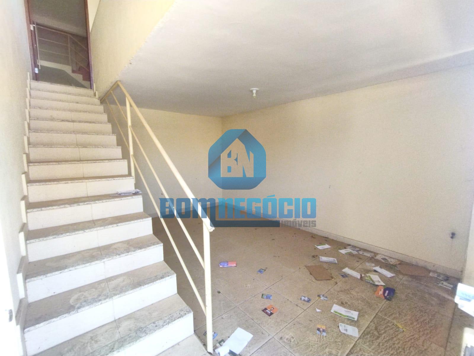 Casa com 2 dormitórios à venda, CASTANHEIRAS, GOVERNADOR VALAD...