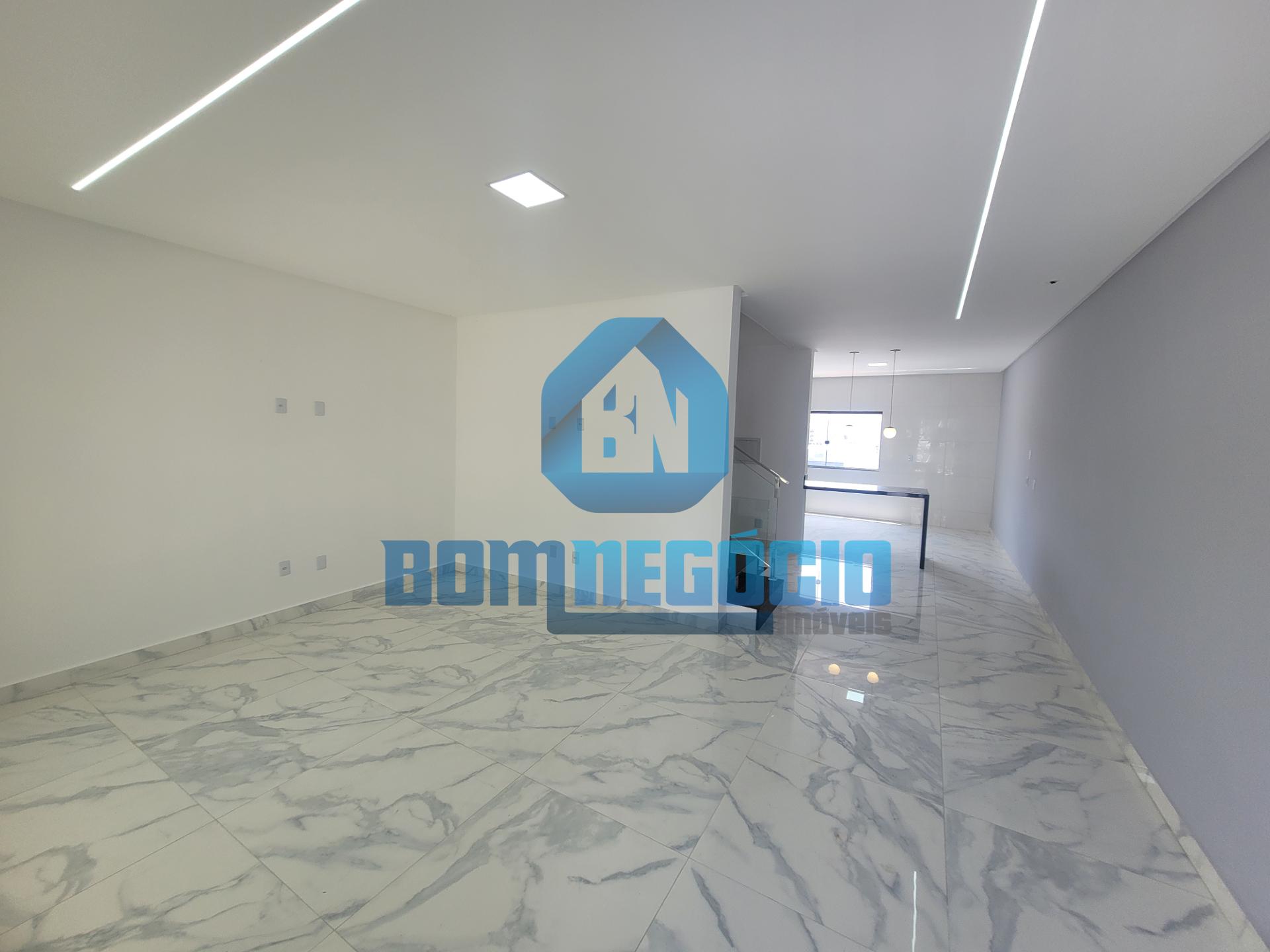 Casa com piscina e 3 dormitórios à venda, LAGOA SANTA, GOVERNA...