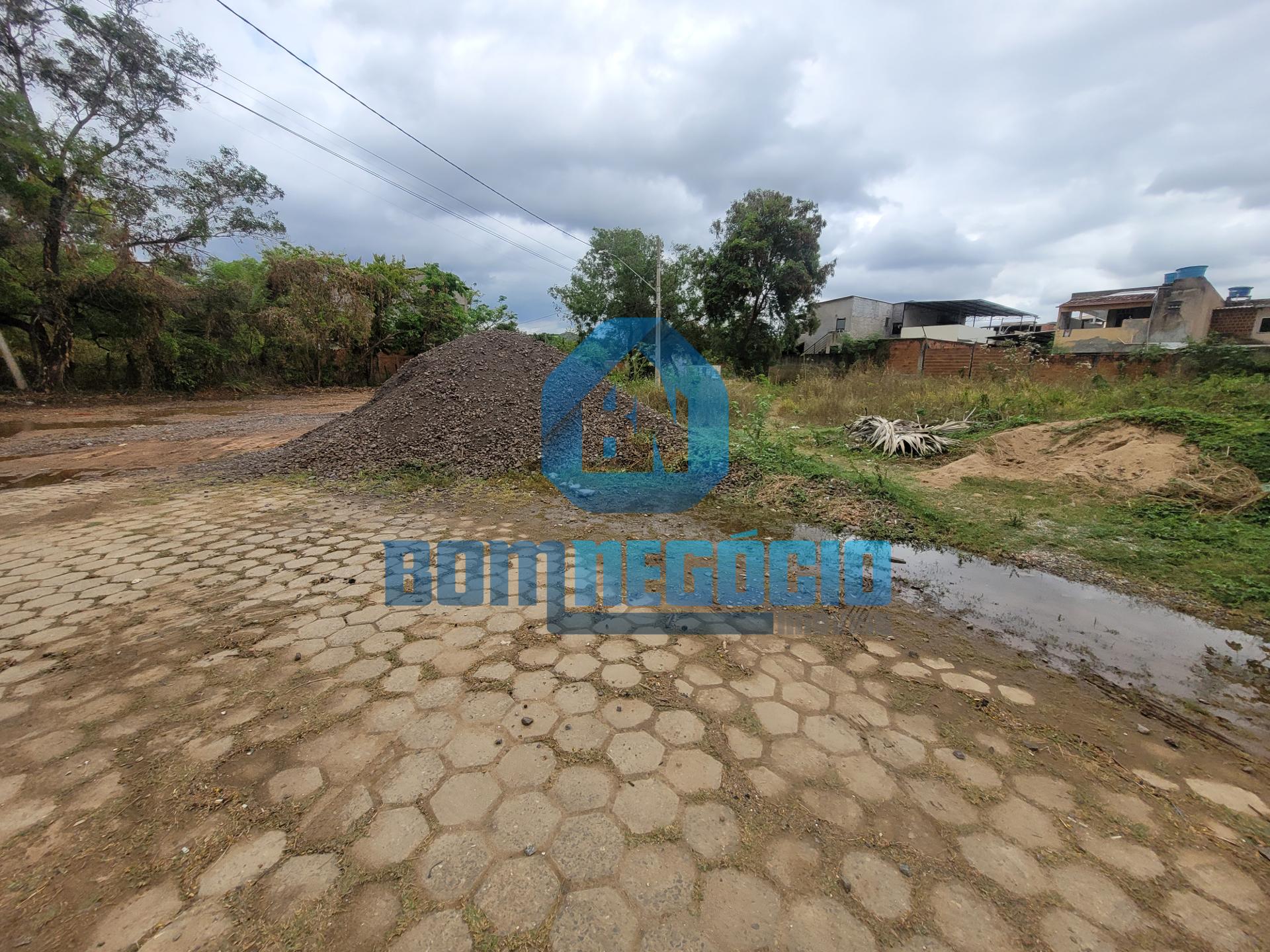 Lote à venda com 638,40m , JK III, GOVERNADOR VALADARES - MG