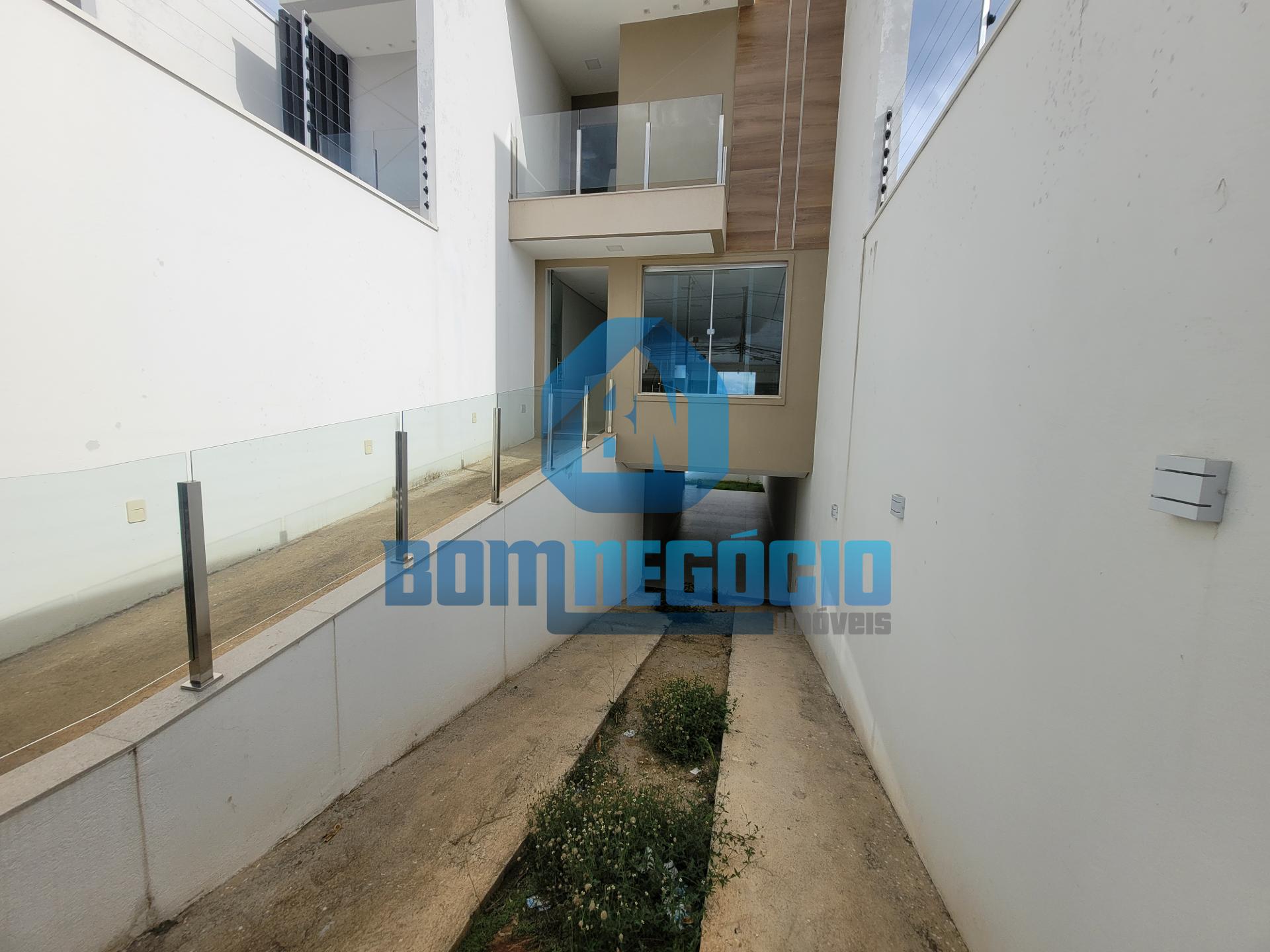 Casa com 3 dormitórios à venda, NOVA VILA BRETAS, GOVERNADOR V...