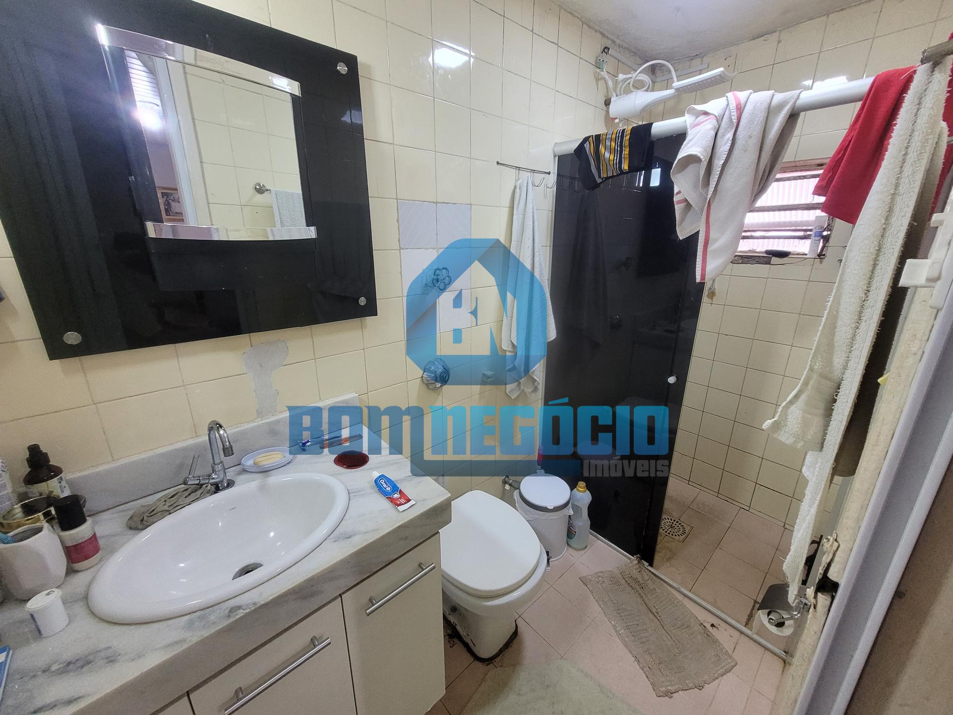 Casa com 3 dormitórios à venda, ALTINOPOLIS, GOVERNADOR VALADA...