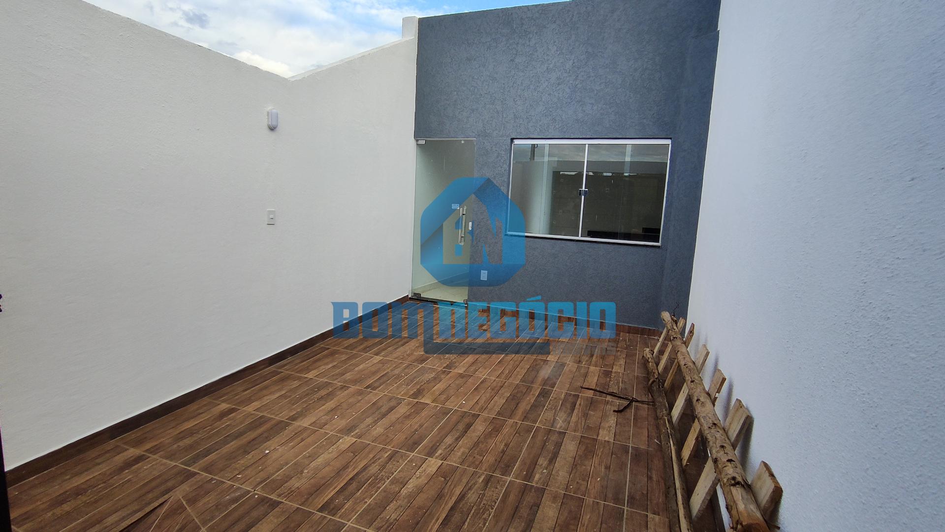 Casa baixa Kennedy 2 suítes 1 quarto quintal  área gourmet