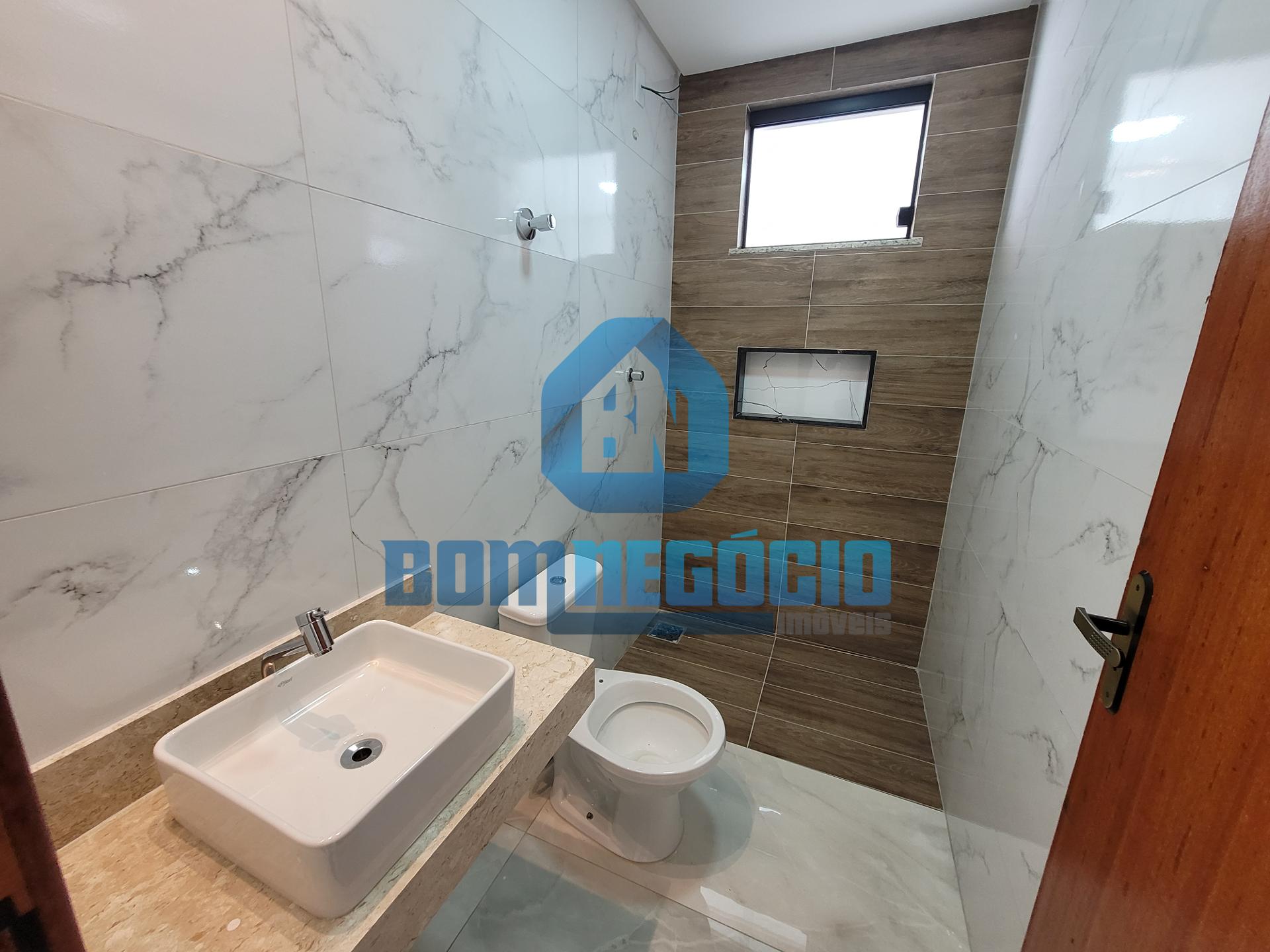 Casa com 3 dormitórios à venda, GOVERNADOR VALADARES - MG
