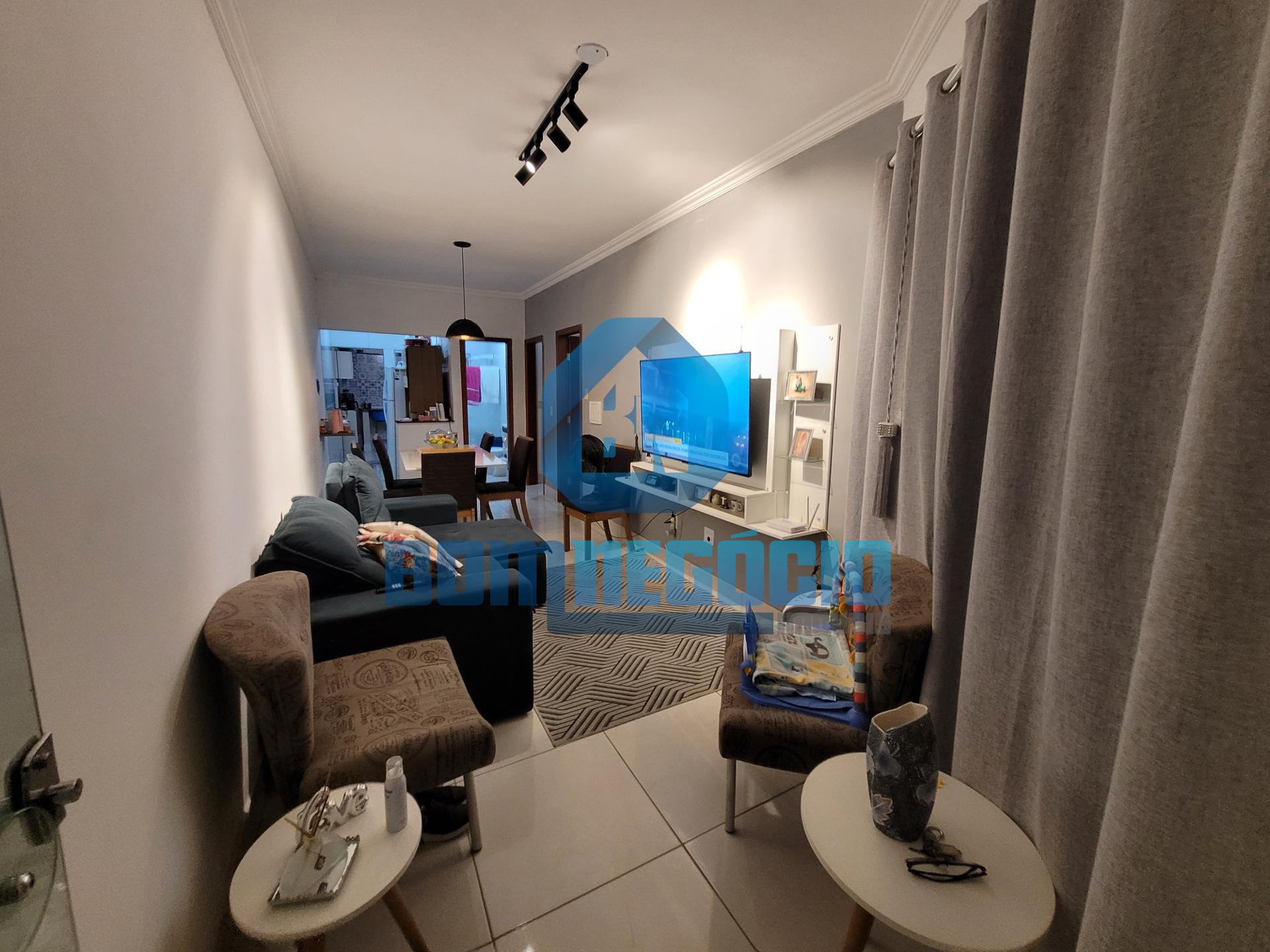 Casa plana com 2 quartos e área gourmet com piscina à venda, V...