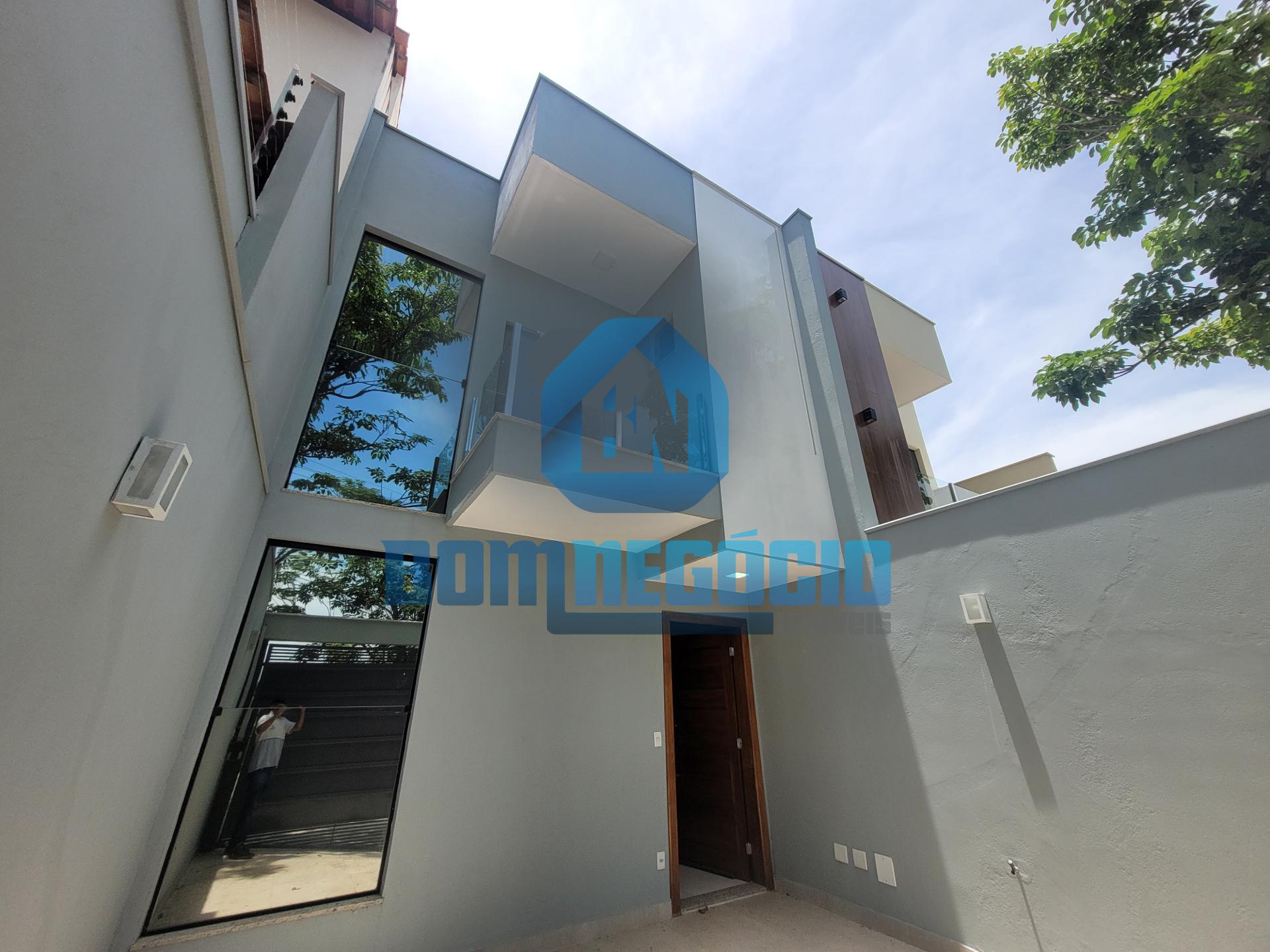Casa com 3 quartos, 3 banheiros e área gourmet à venda, Parque...