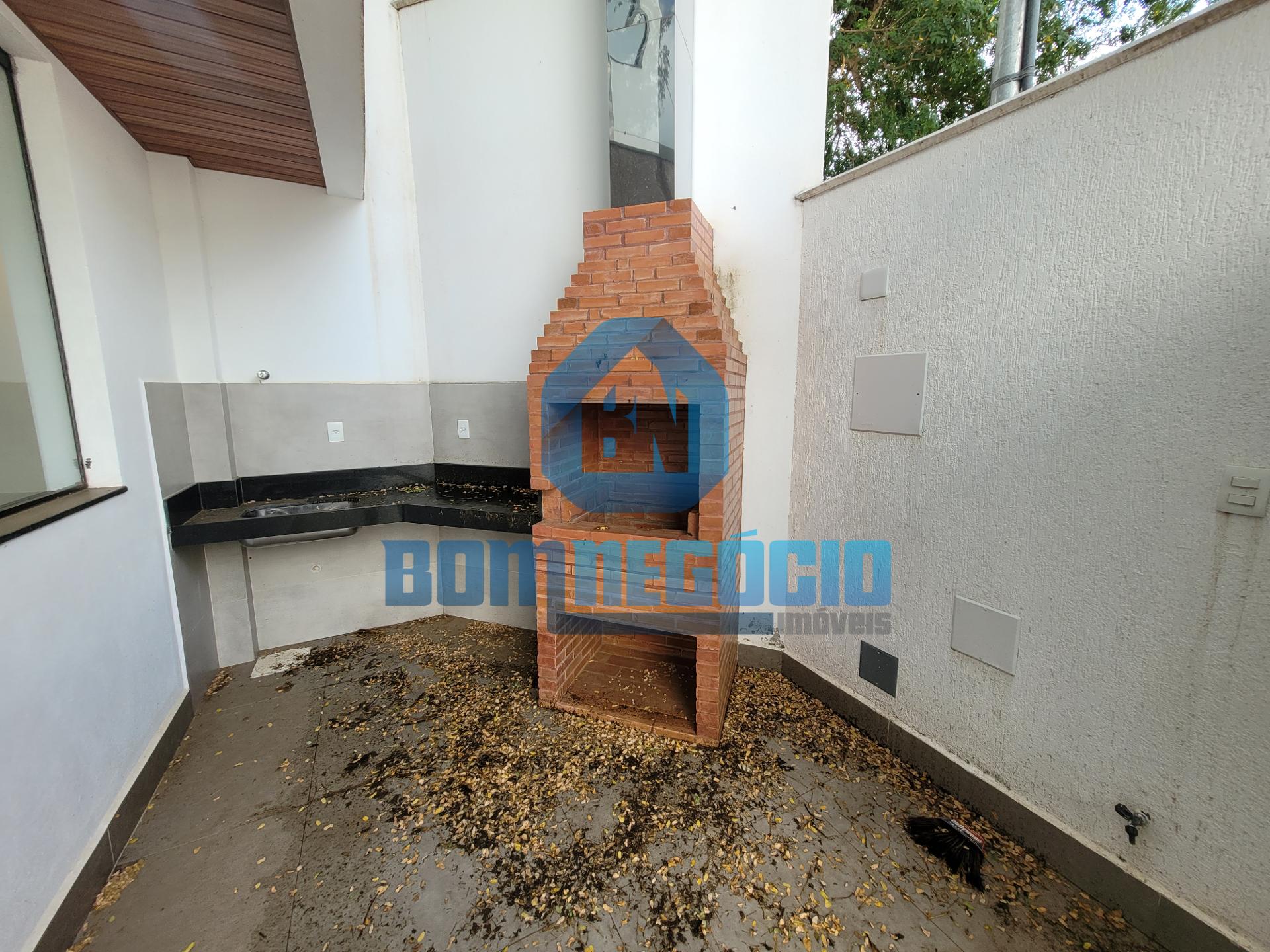 Casa nova com 3 quartos, 3 banheiros e área gourmet à venda, C...