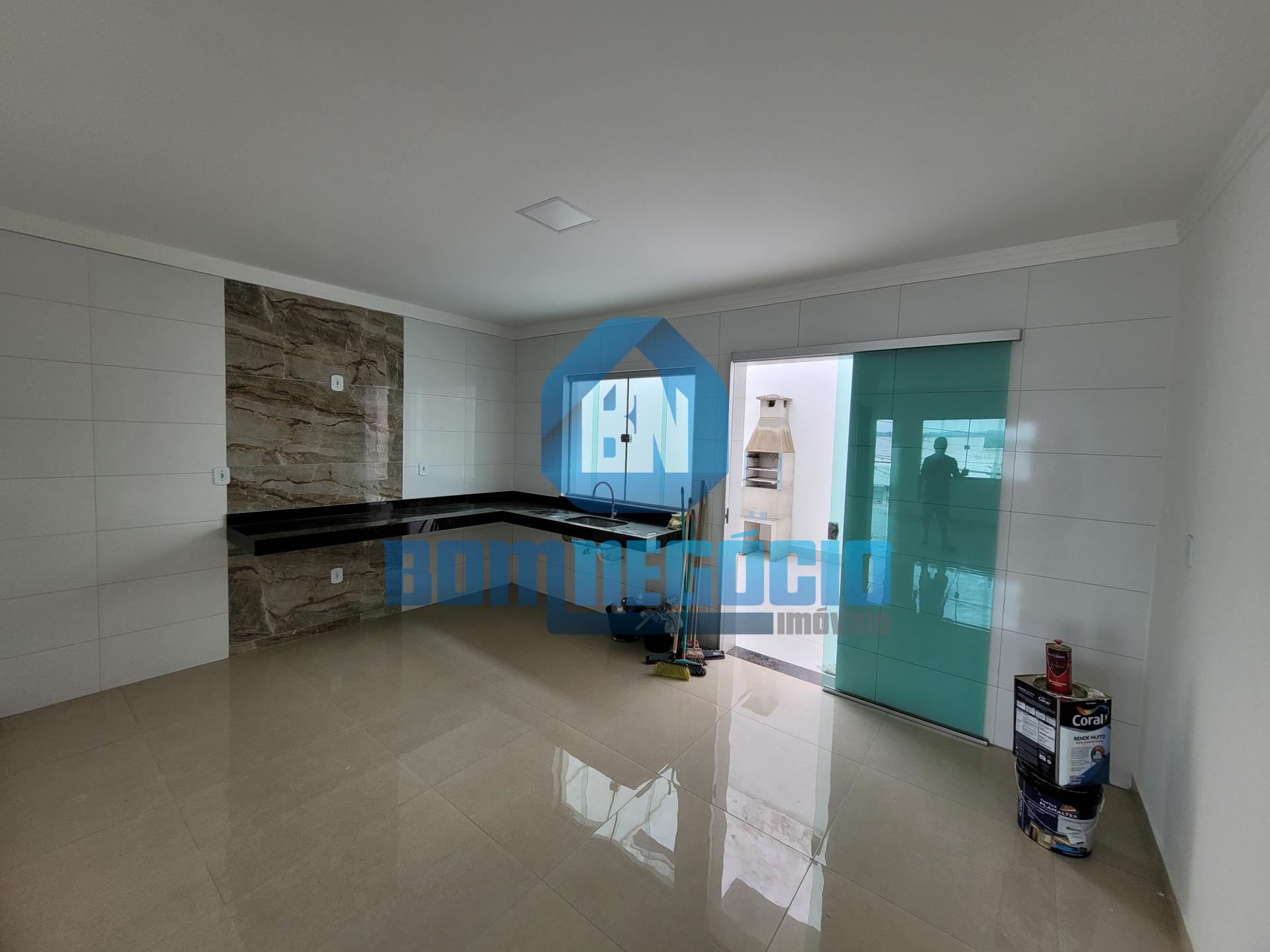 Casa com 3 quartos, 3 banheiros e área gourmet à venda, CASTAN...