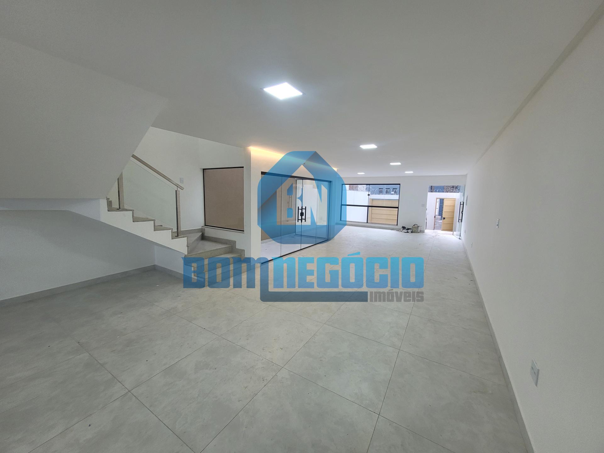 Casa de luxo com 3 suítes e área gourmet com piscina à venda, ...