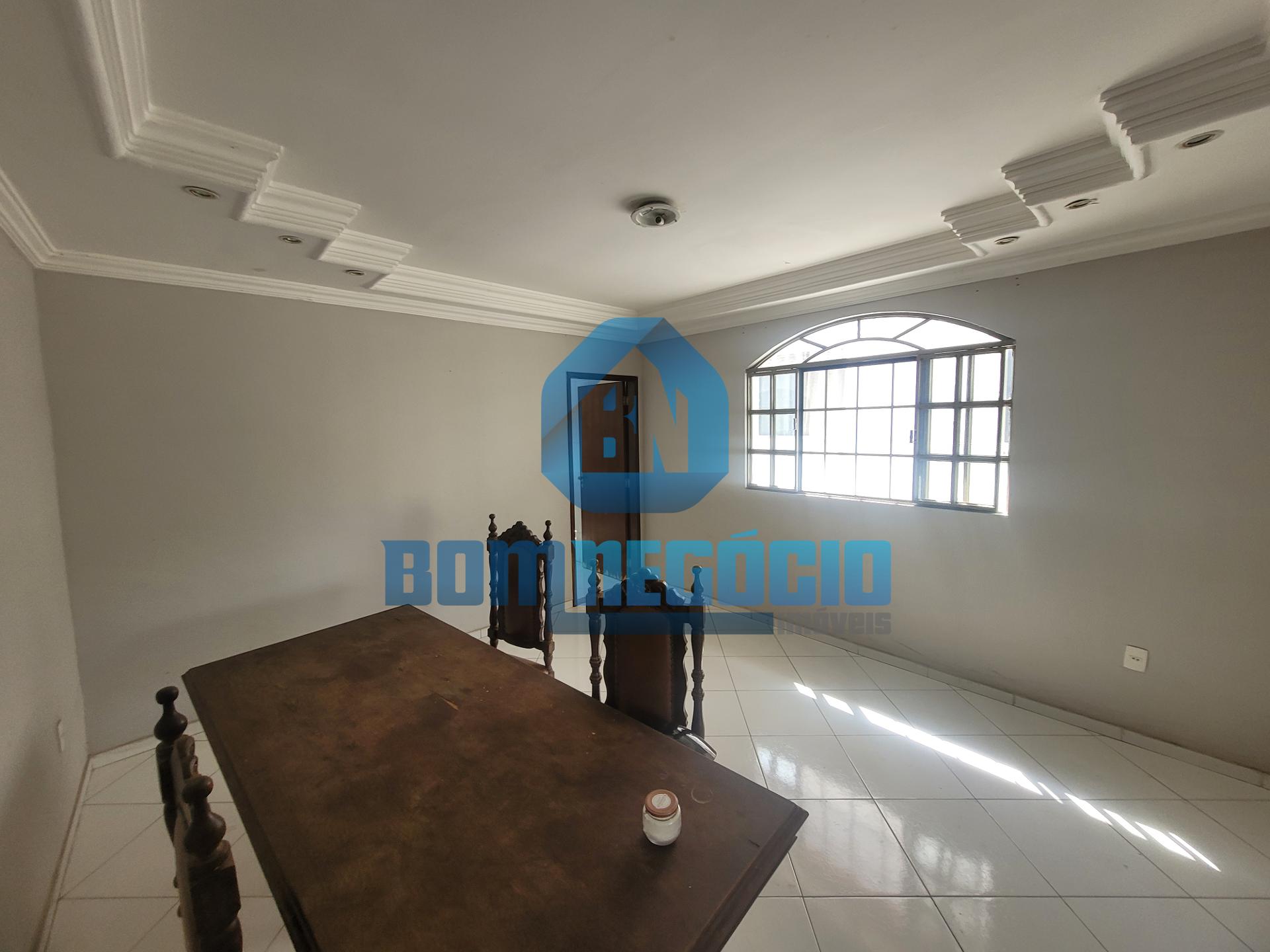 Apartamento com 4 dormitórios à venda, GRÃ-DUQUESA, GOVERNADOR...