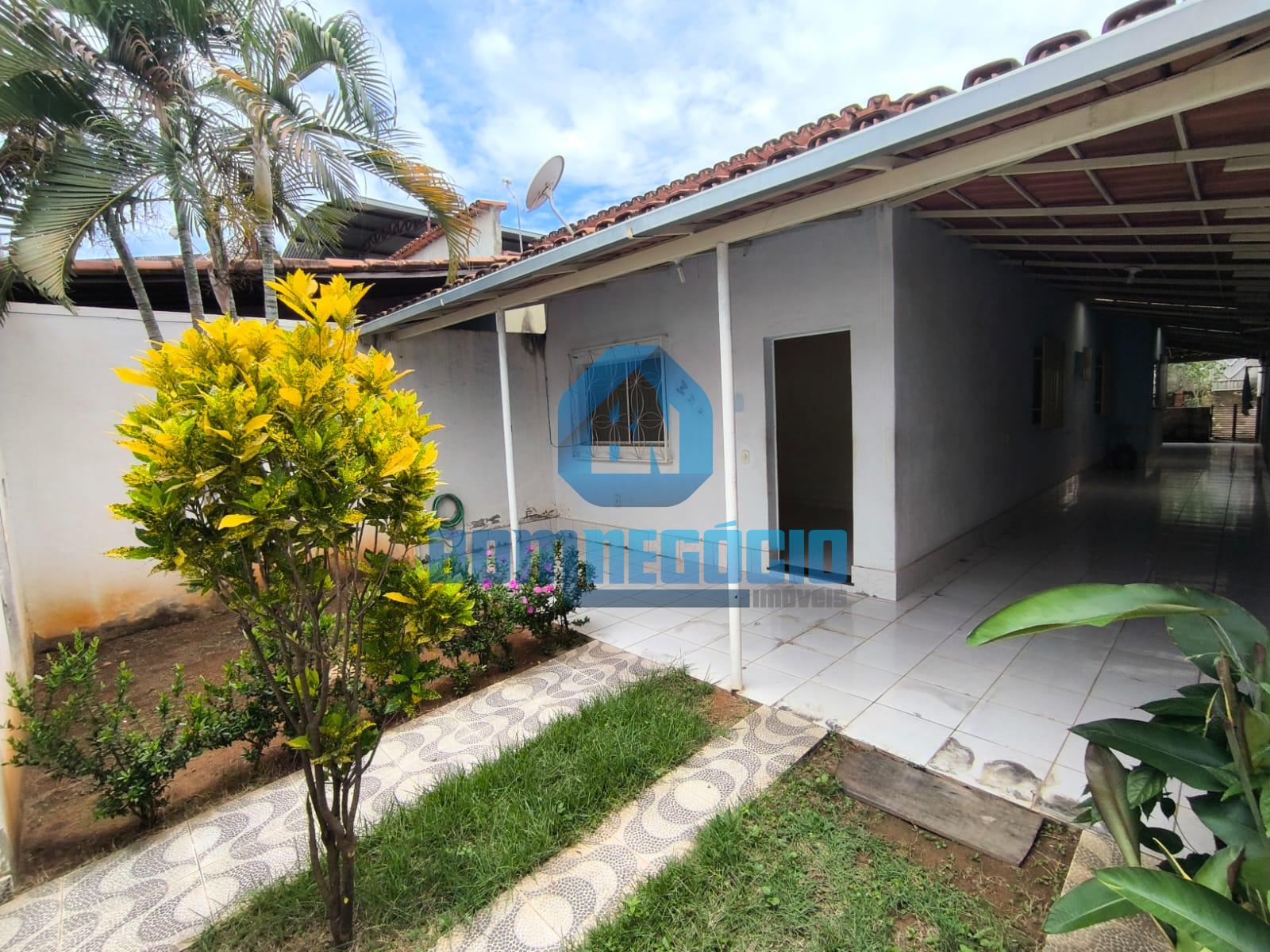 Casa em lote de 200,16m   com 3 dormitórios à venda, VILA DO S...