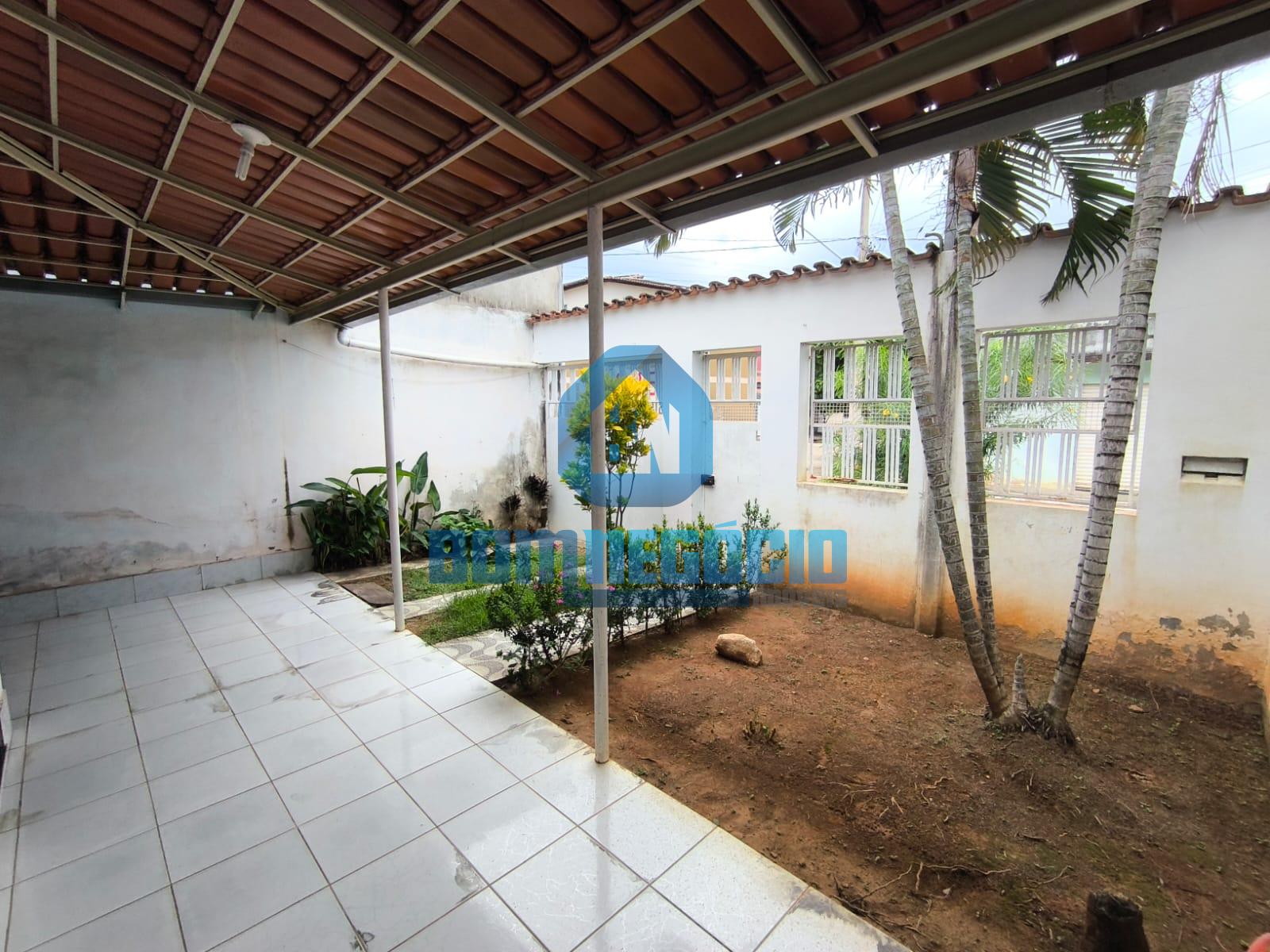 Casa em lote de 200,16m   com 3 dormitórios à venda, VILA DO S...
