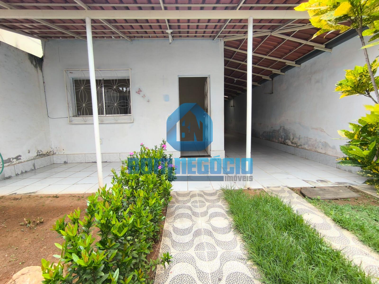 Casa em lote de 200,16m   com 3 dormitórios à venda, VILA DO S...